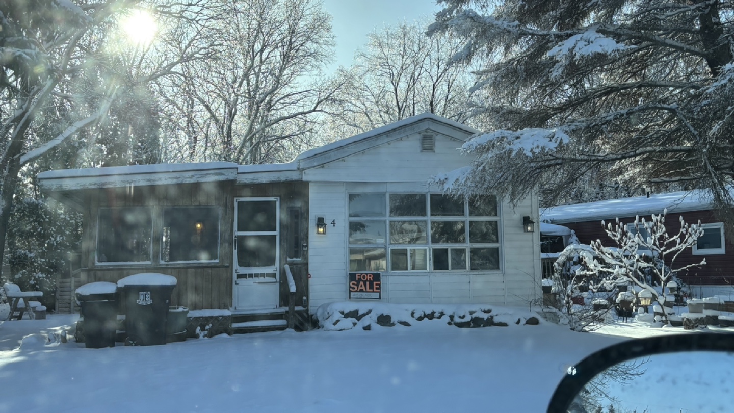 Mobile Home For Sale