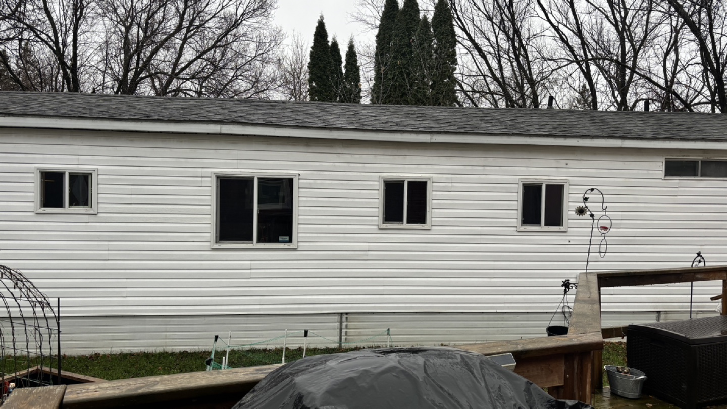 Mobile Home For Sale - photo 2