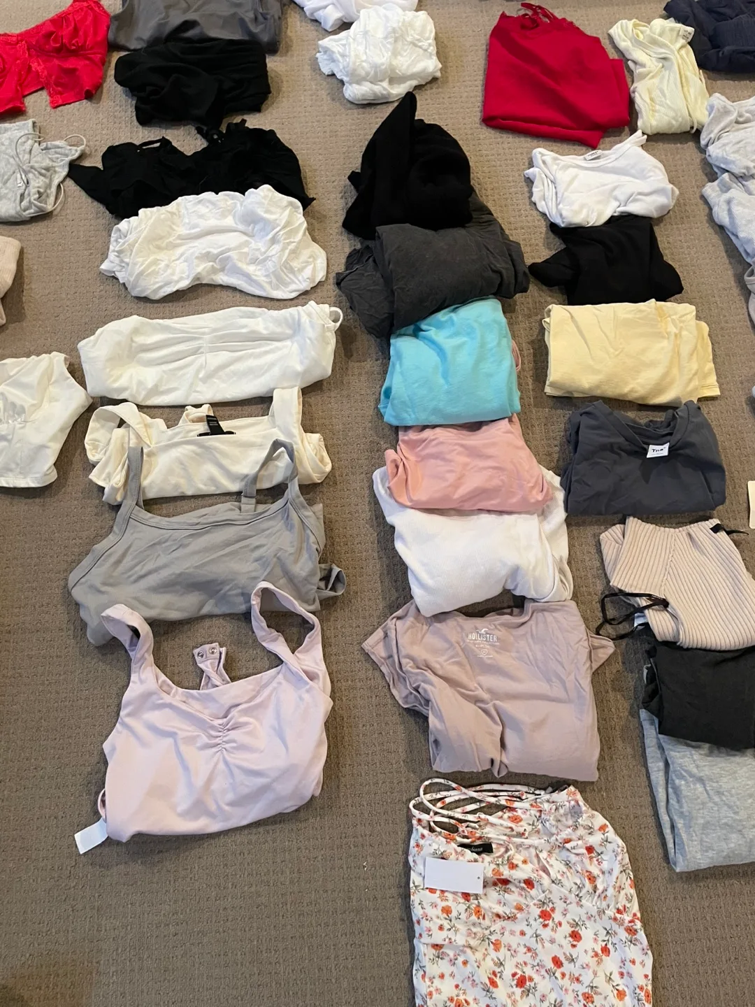 Women's Clothing Bundle image indicator(6)