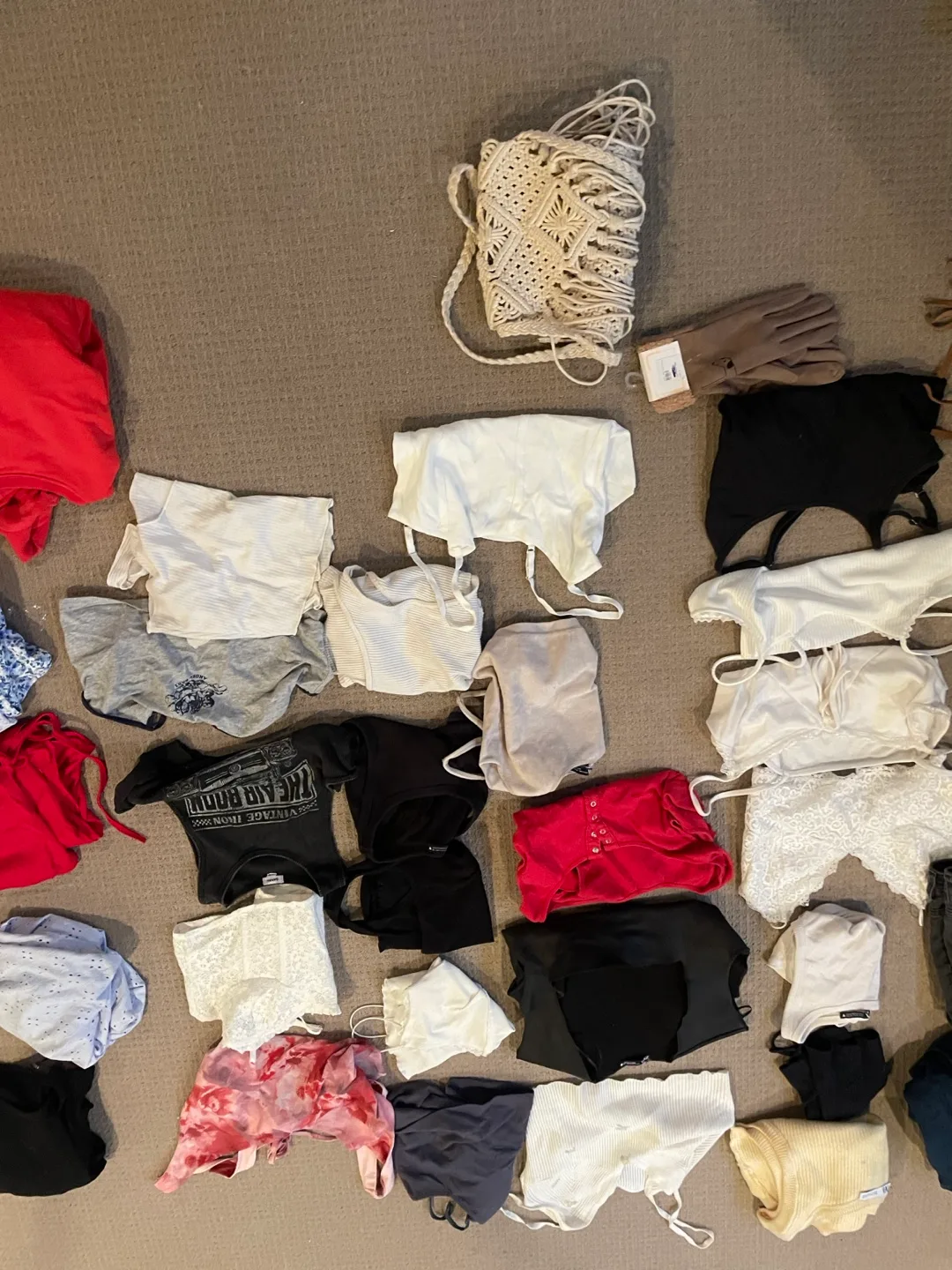 Women's Clothing Bundle image indicator(3)