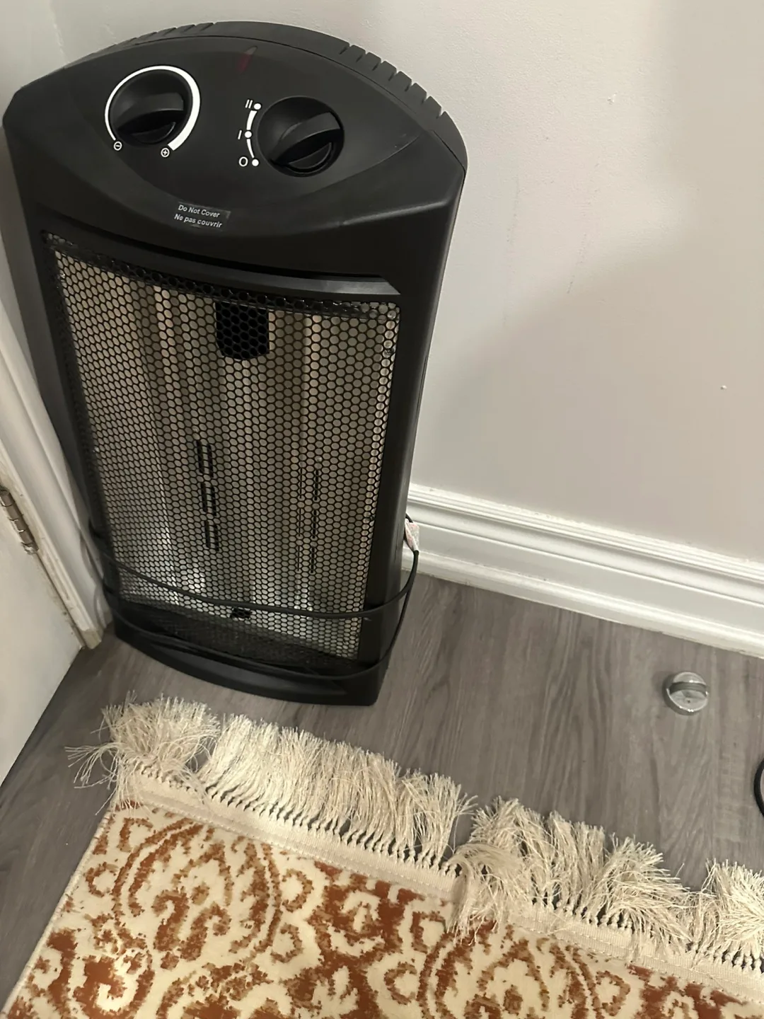 Black Electric Space Heater thumbnail