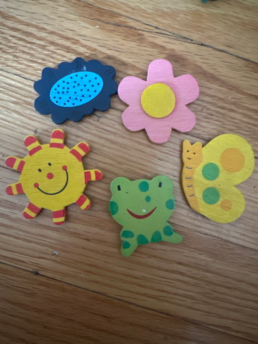 Wooden Magnet Set thumbnail