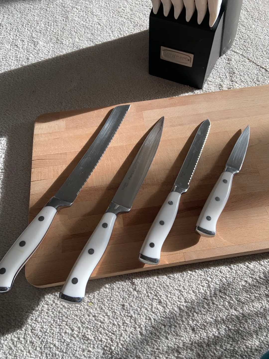 Cuisinart 15- piece Knife Set image indicator(2)