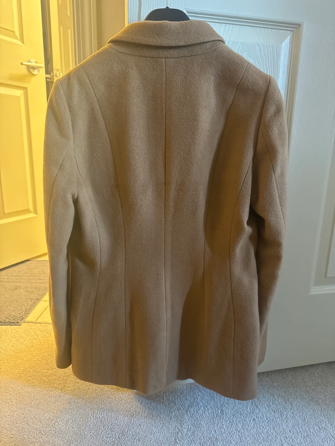 Wool/ Cashmere Camel Blazer image indicator(2)