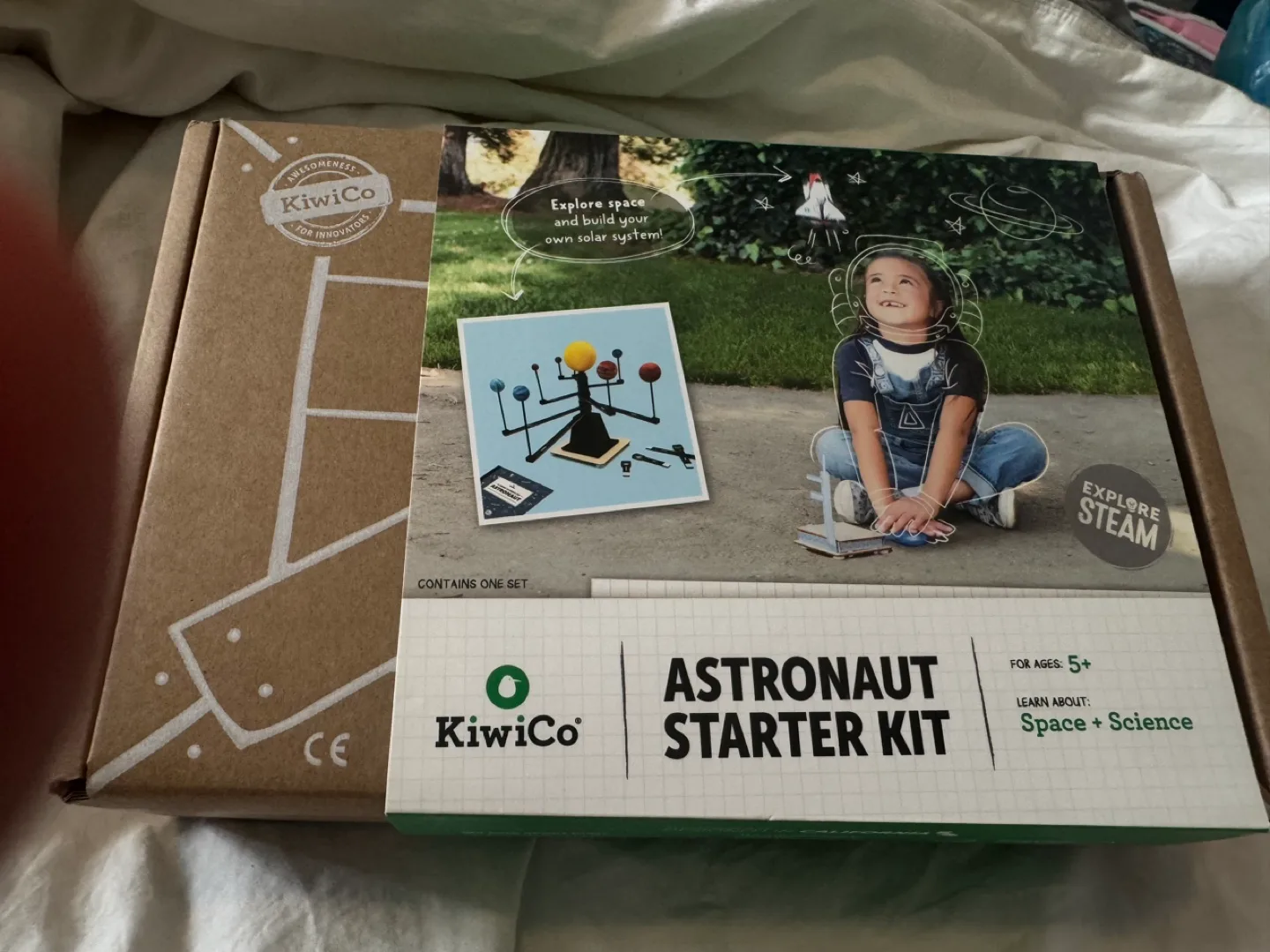 KiwiCo Astronaut Starter Kit image indicator(3)