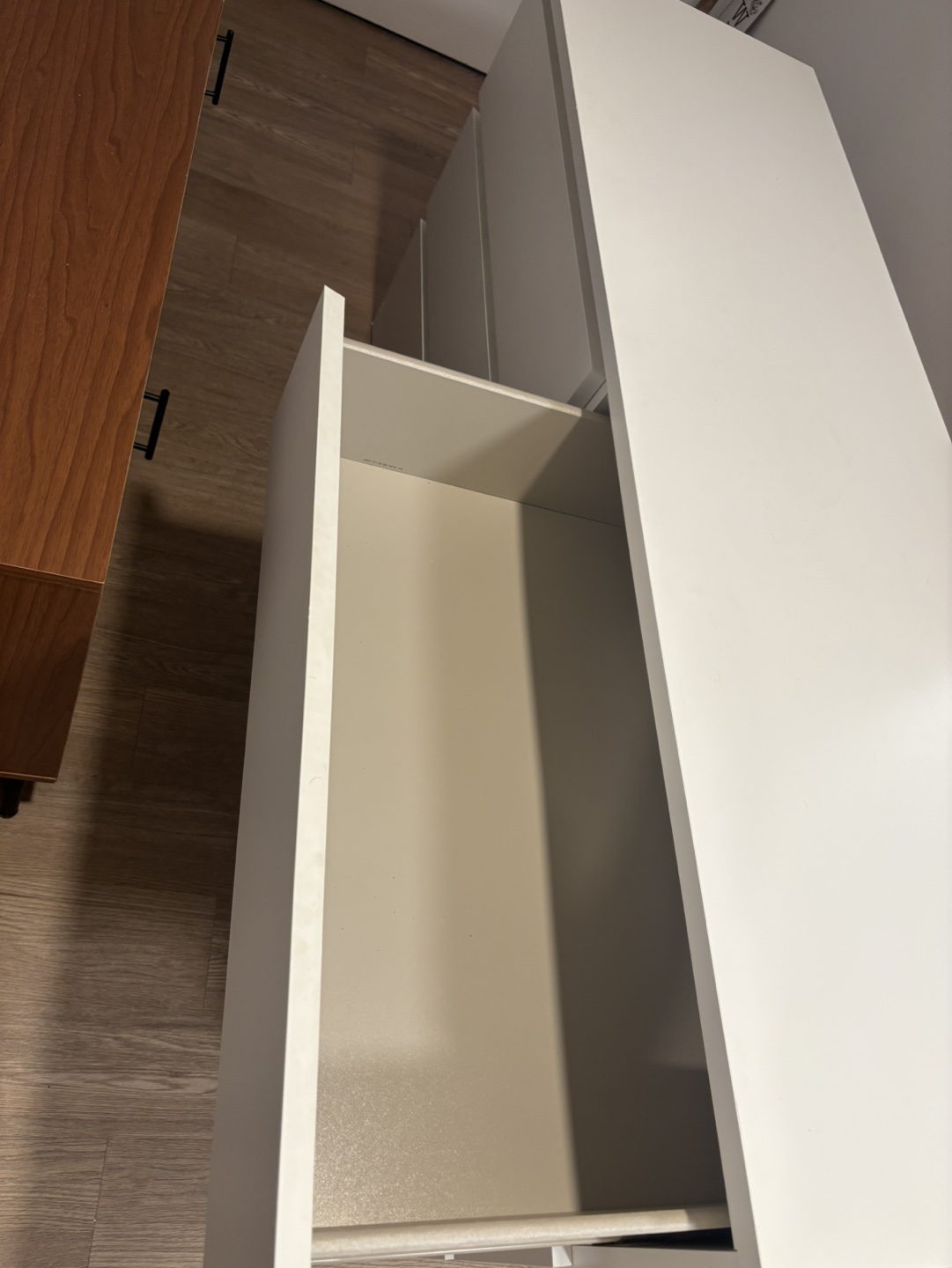 White 4-Drawer Dresser
