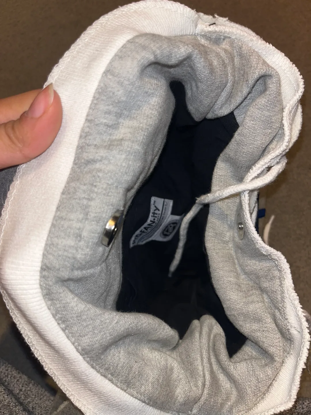 Toronto Maple Leafs Property of Bag image indicator(3)