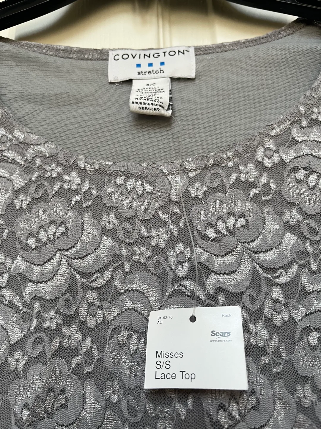 Covington Stretch Lace Top Size S image indicator(3)