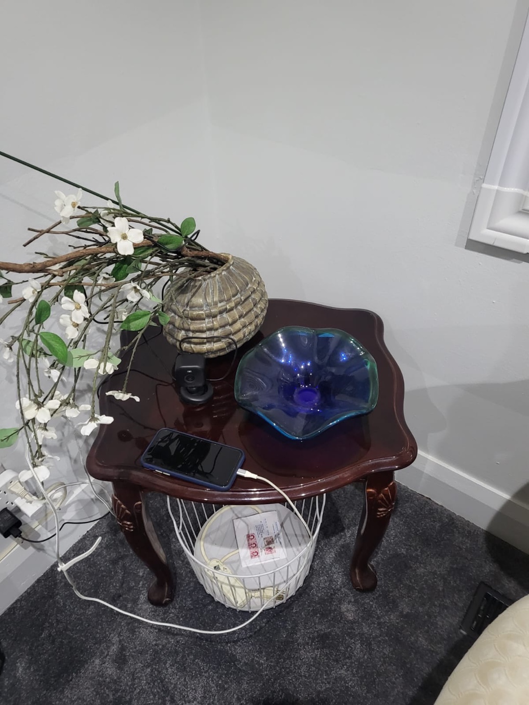 Coffee table with 2 side tables - photo 2
