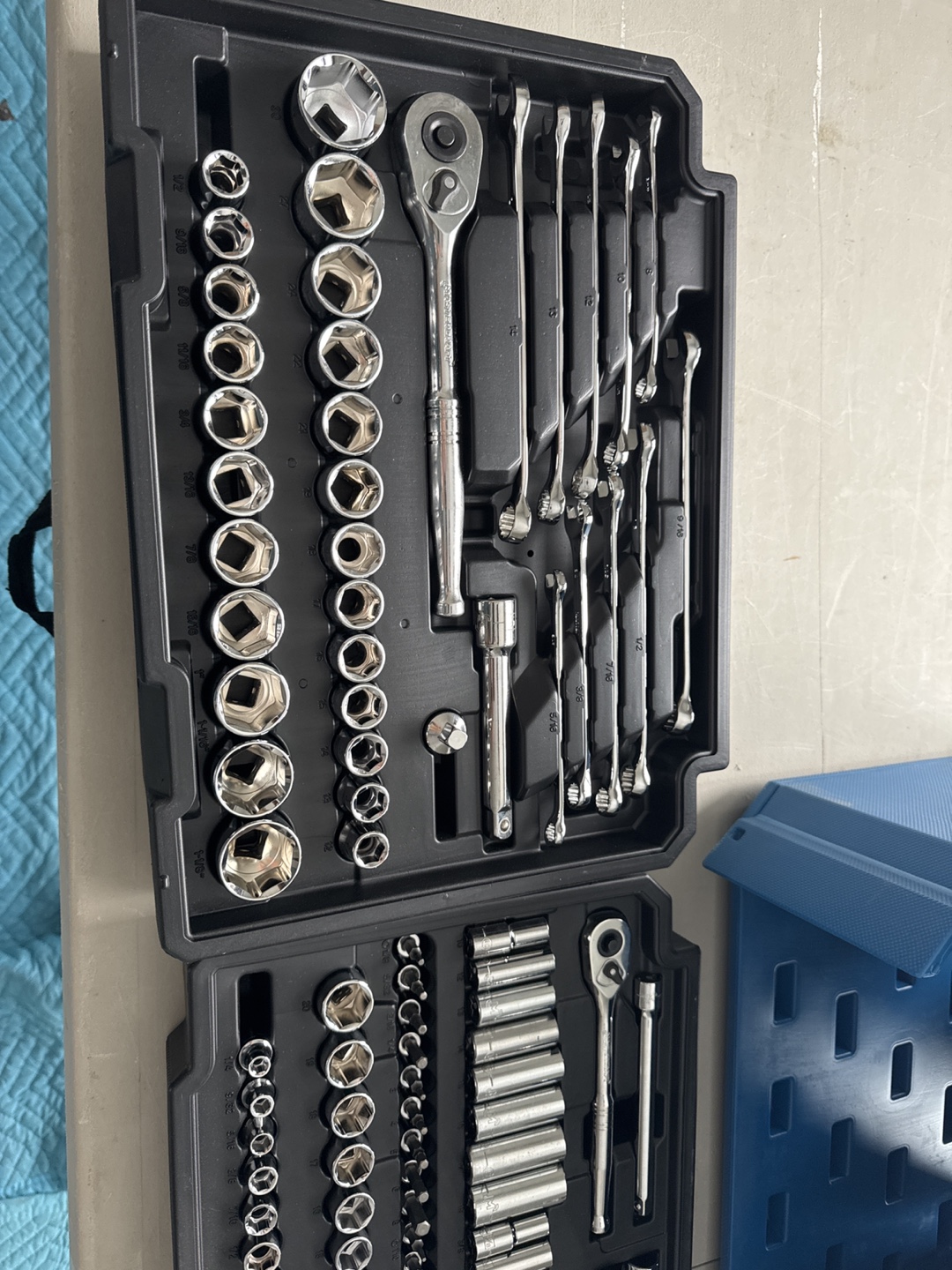 Mastercraft Mechanics Tool Set - photo 2