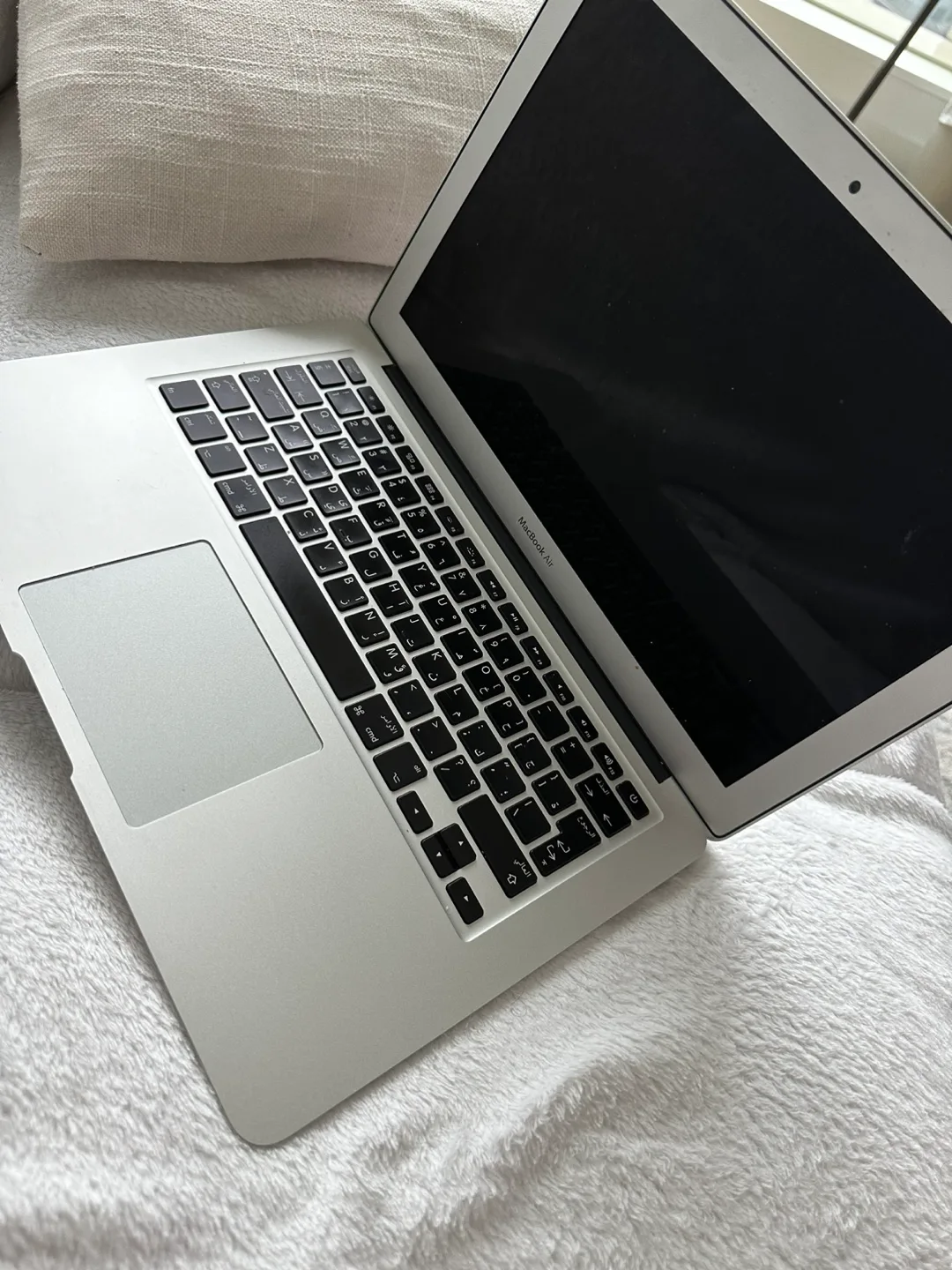 MacBook Air 13” -2015 image indicator(3)