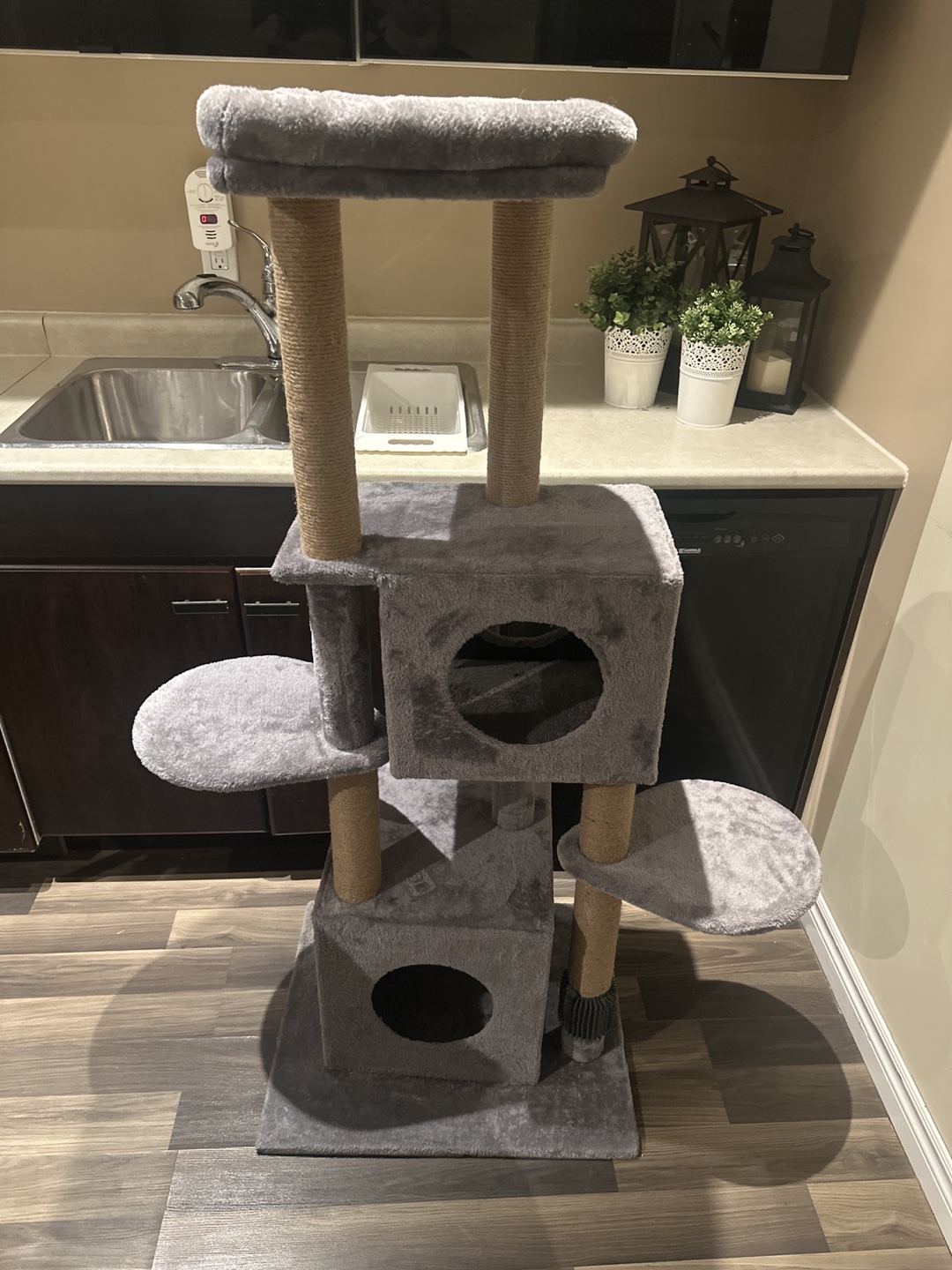 Cat Tree Condo with Sisal Posts