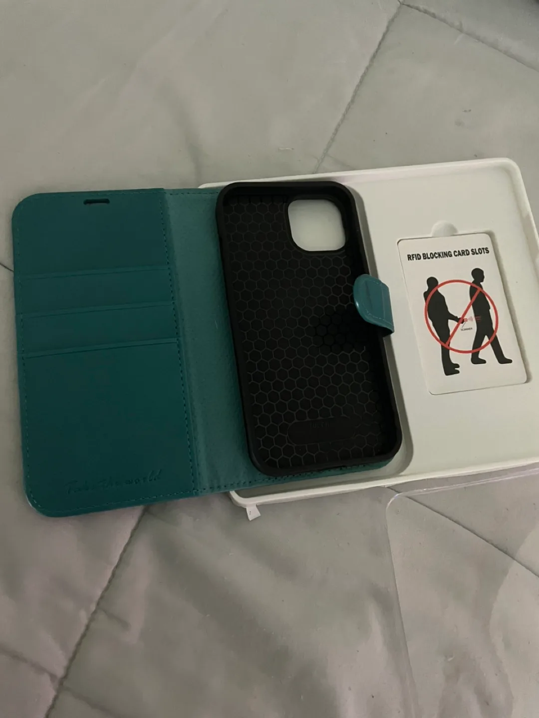 TUCCI iPhone 12 & 12 pro Case image indicator(4)