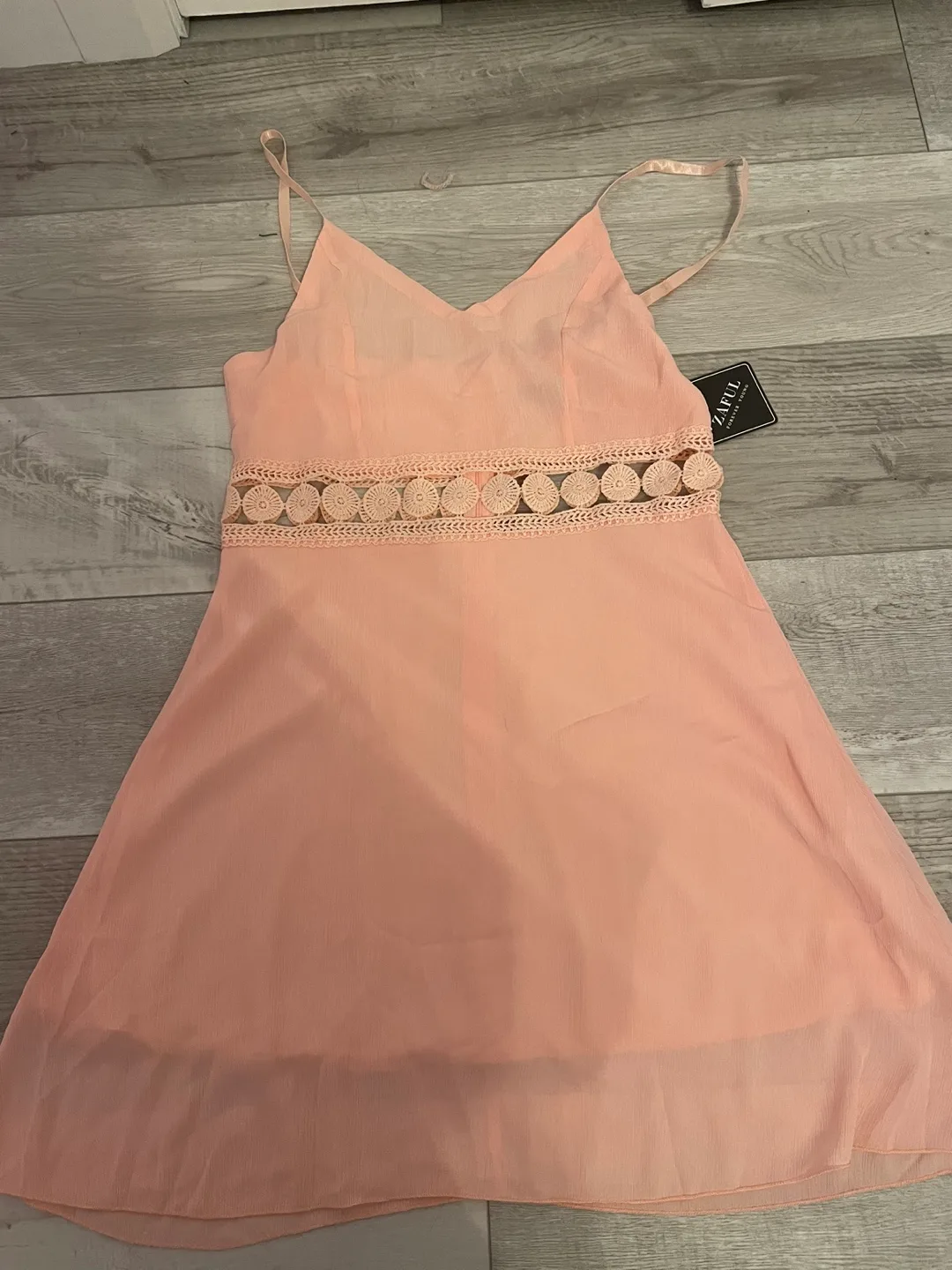 9 Piece Women's Clothing Bundle image indicator(6)