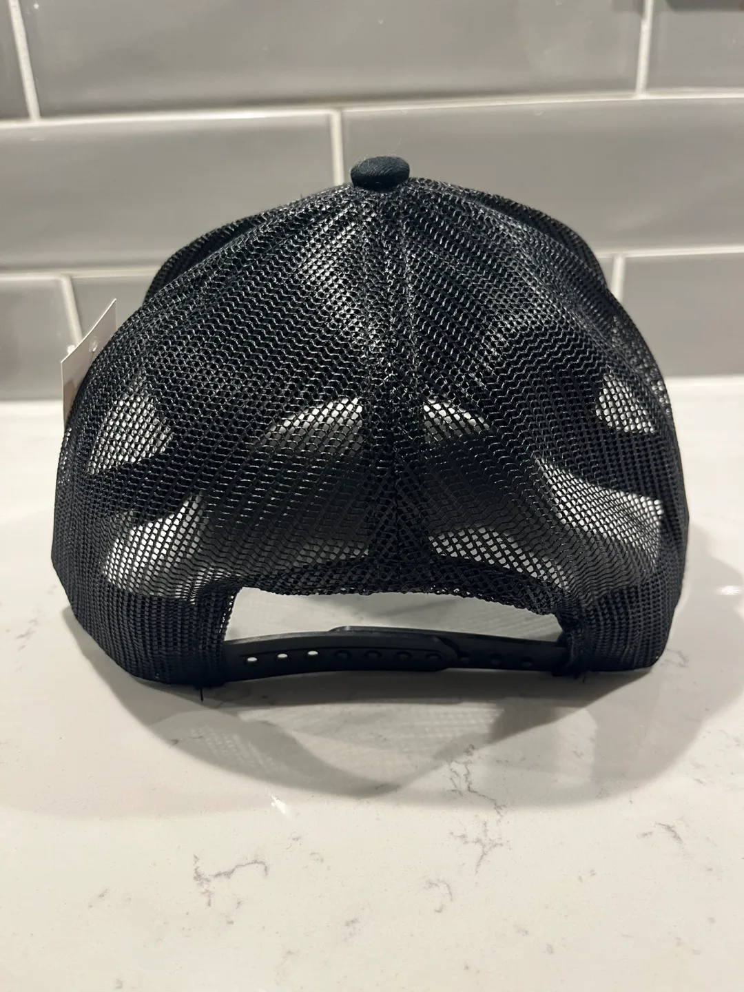 Bass Pro Shops Adjustable Mesh Snapback Hat image indicator(3)