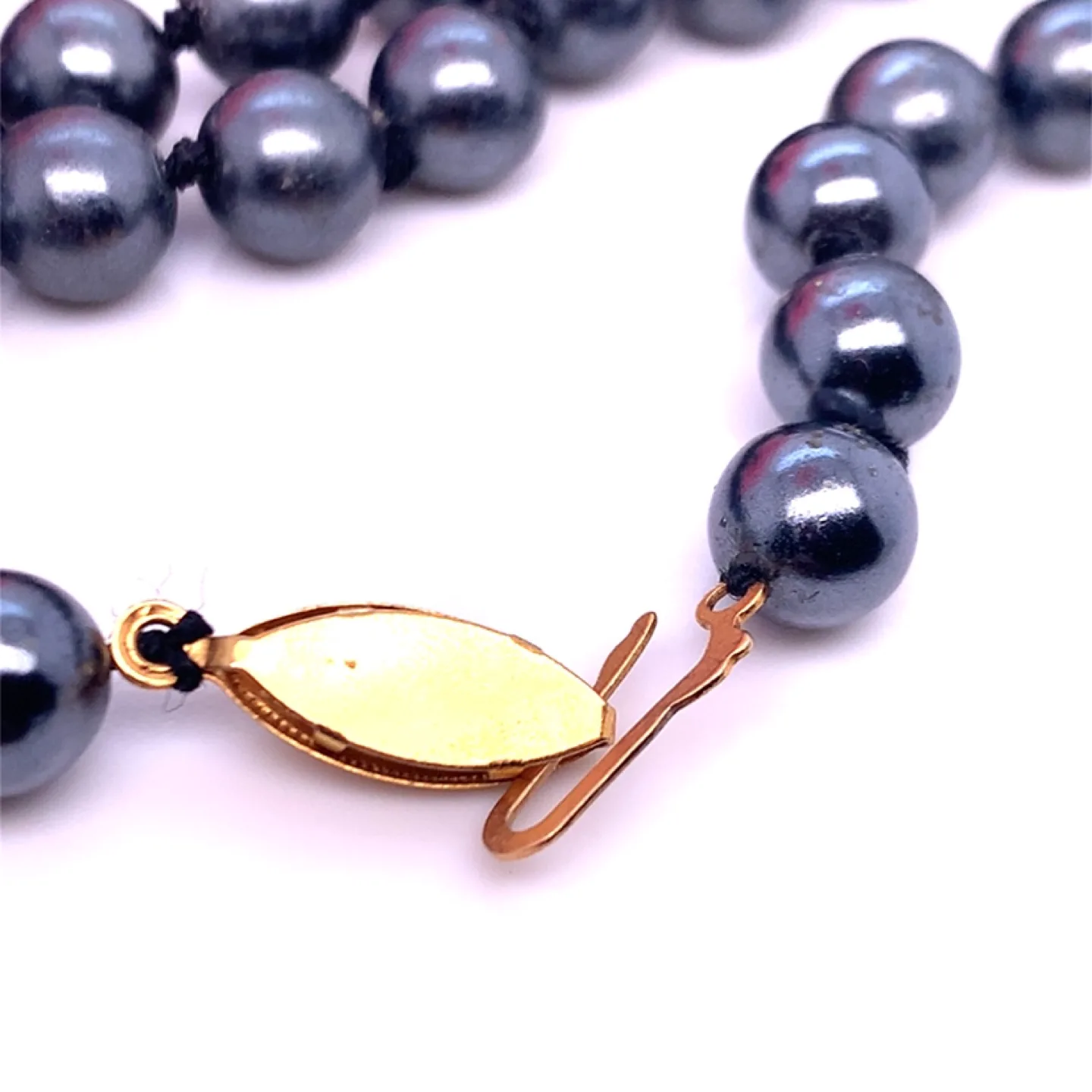 Vintage Peacock Pearl Necklace 18” image indicator(4)