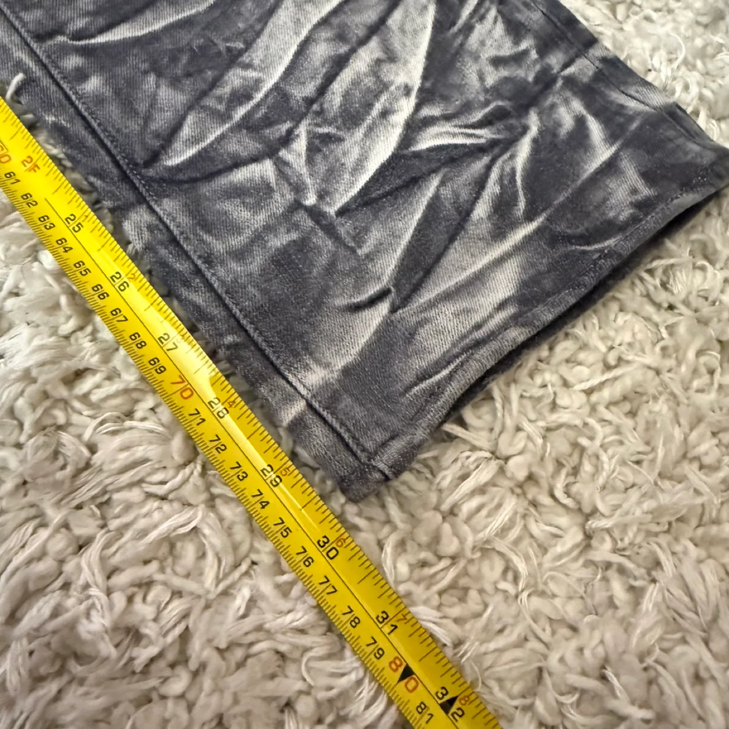 Rock & Republic Grey Distressed Jeans image indicator(7)