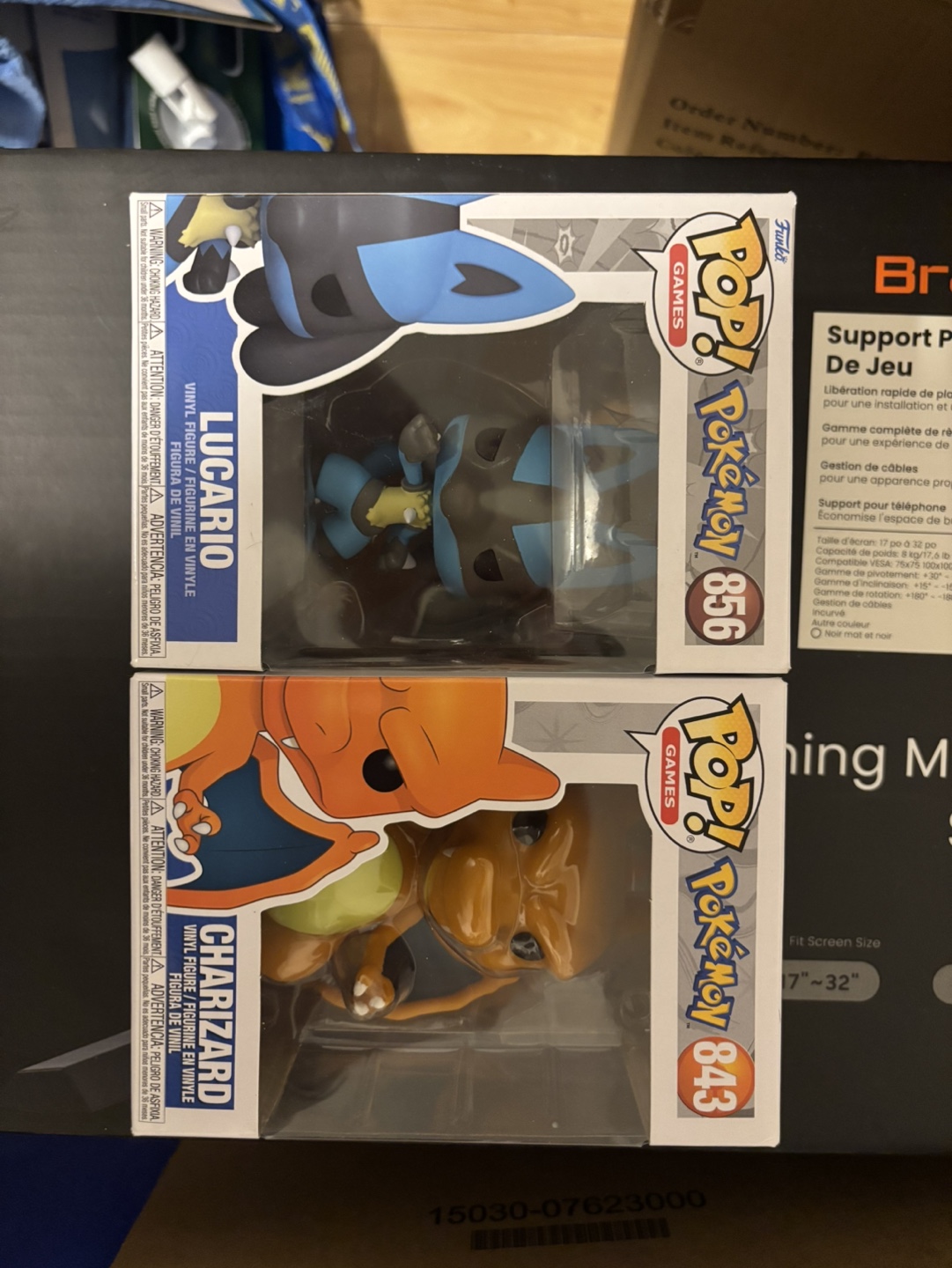 Funko Pop Pokemon 856 Lucario & 843 Charizard