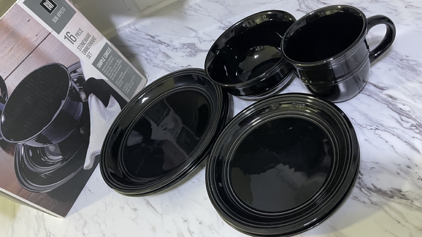 16 Piece Stoneware Dinnerware Set - Simple Circle - Black - photo 3