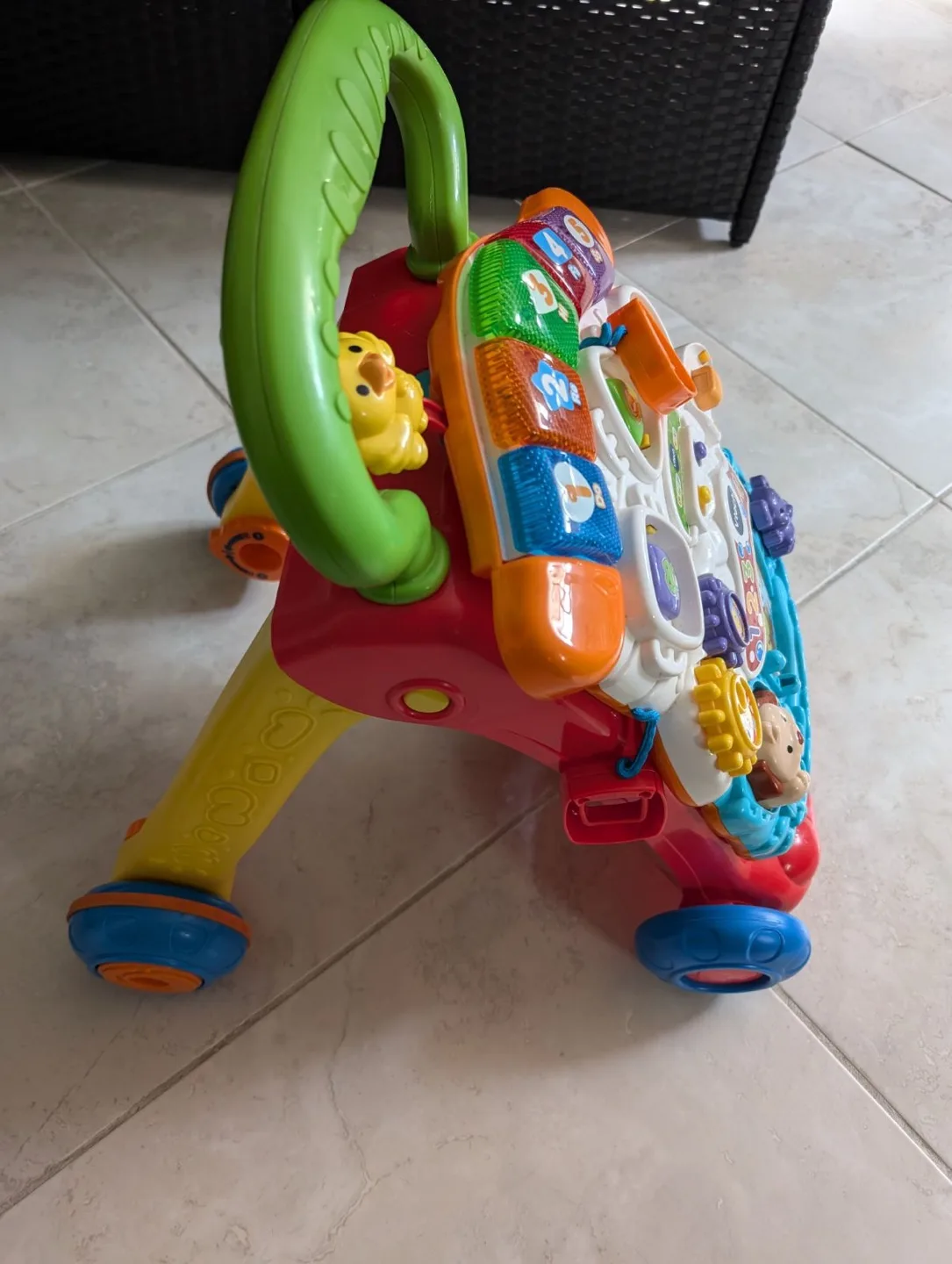 VTech Stroll & Discover Activity Walker image indicator(2)