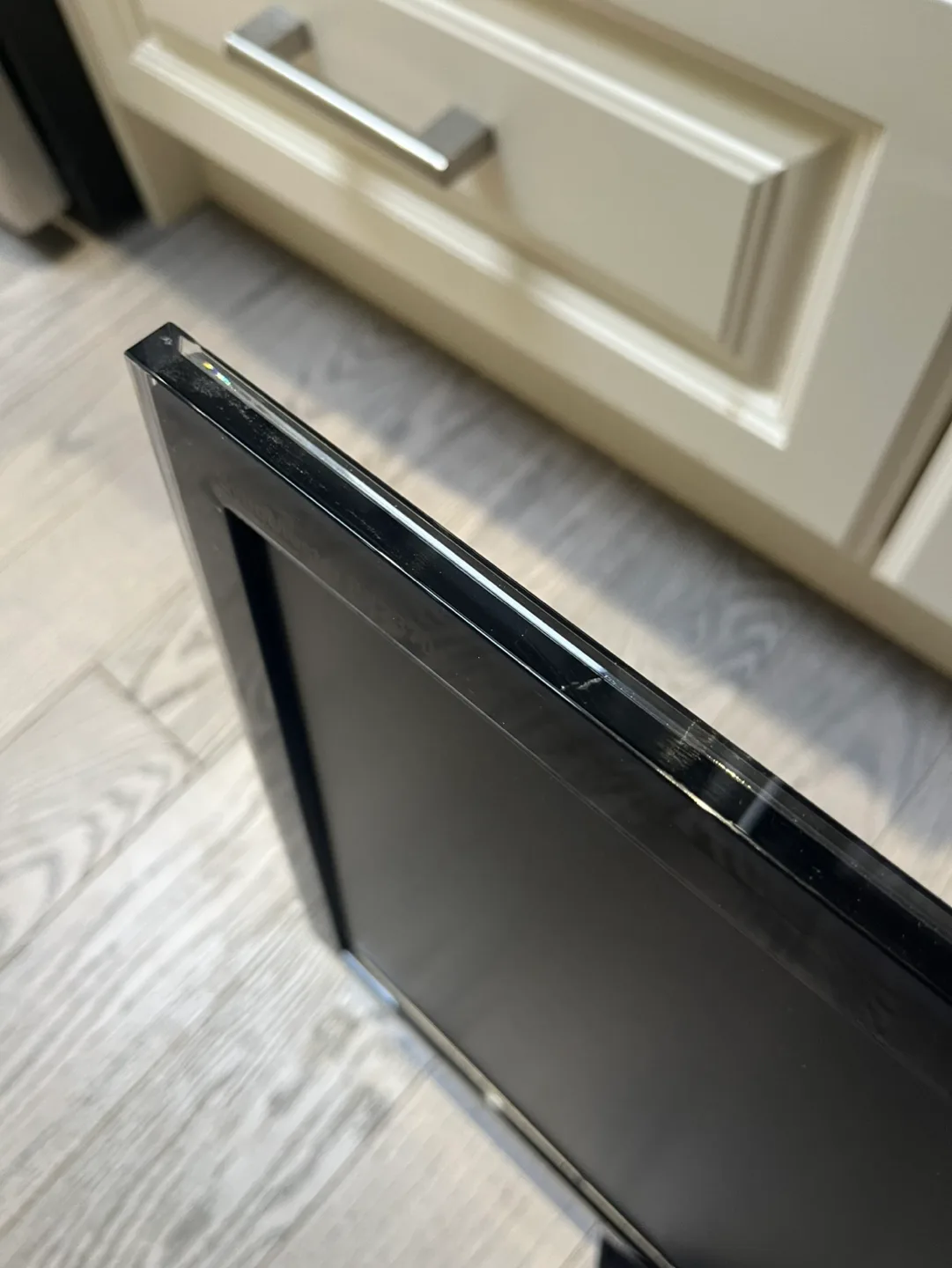 Samsung PX2370 22 Inch LED Monitor image indicator(2)