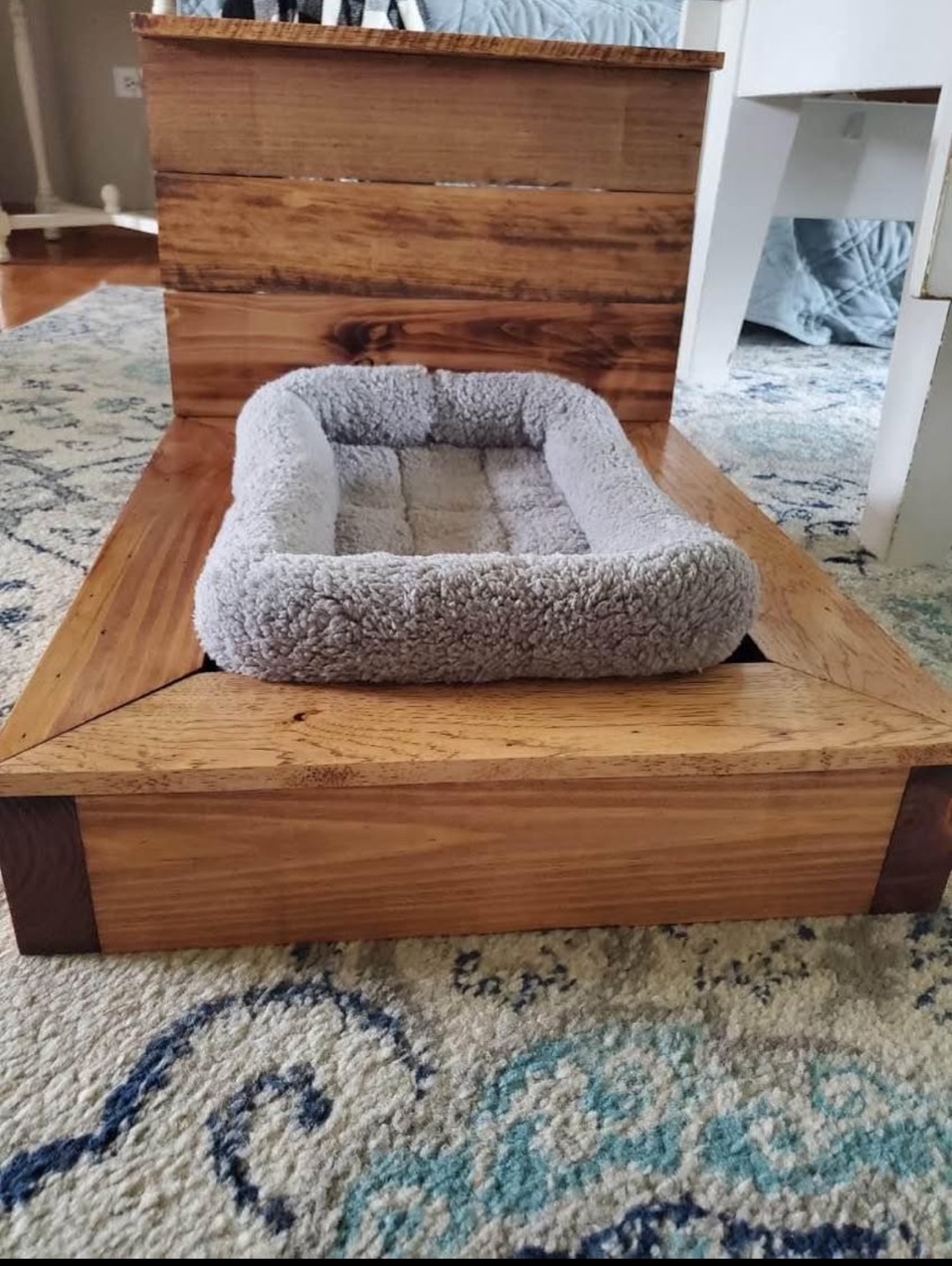 Wooden Dog/Cat Bed