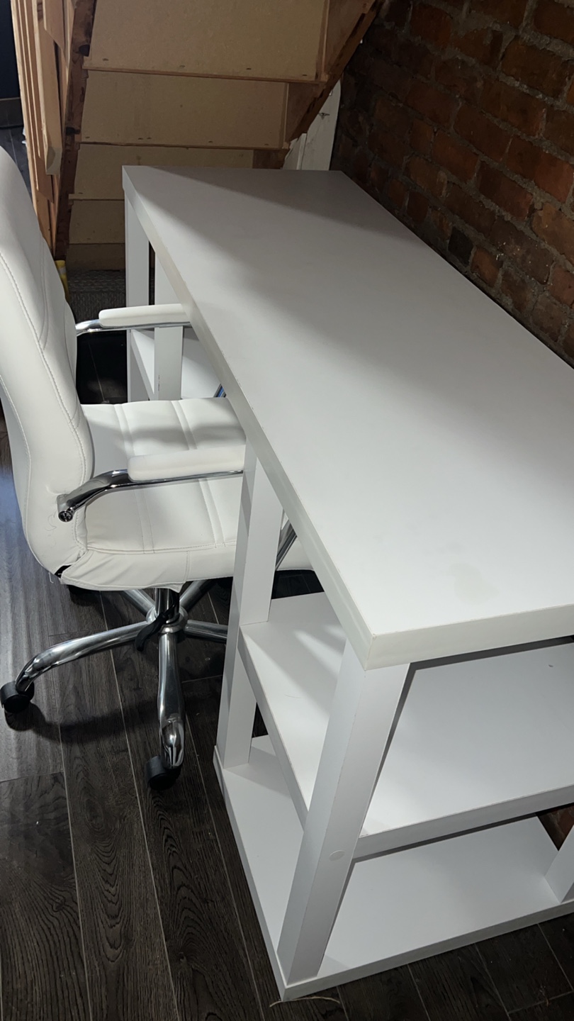 White Desk with Shelving - photo 2