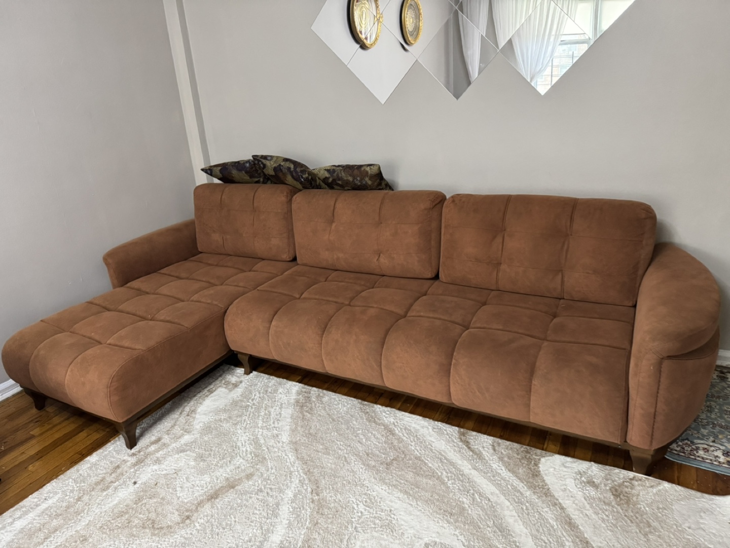 Sectional L shaped Sofa - expendable to Queen Bed - photo 2