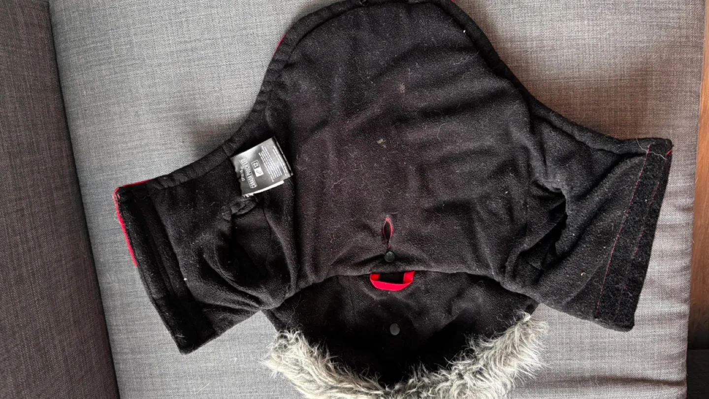 Canada Pooch Dog Coat Size 12 image indicator(2)