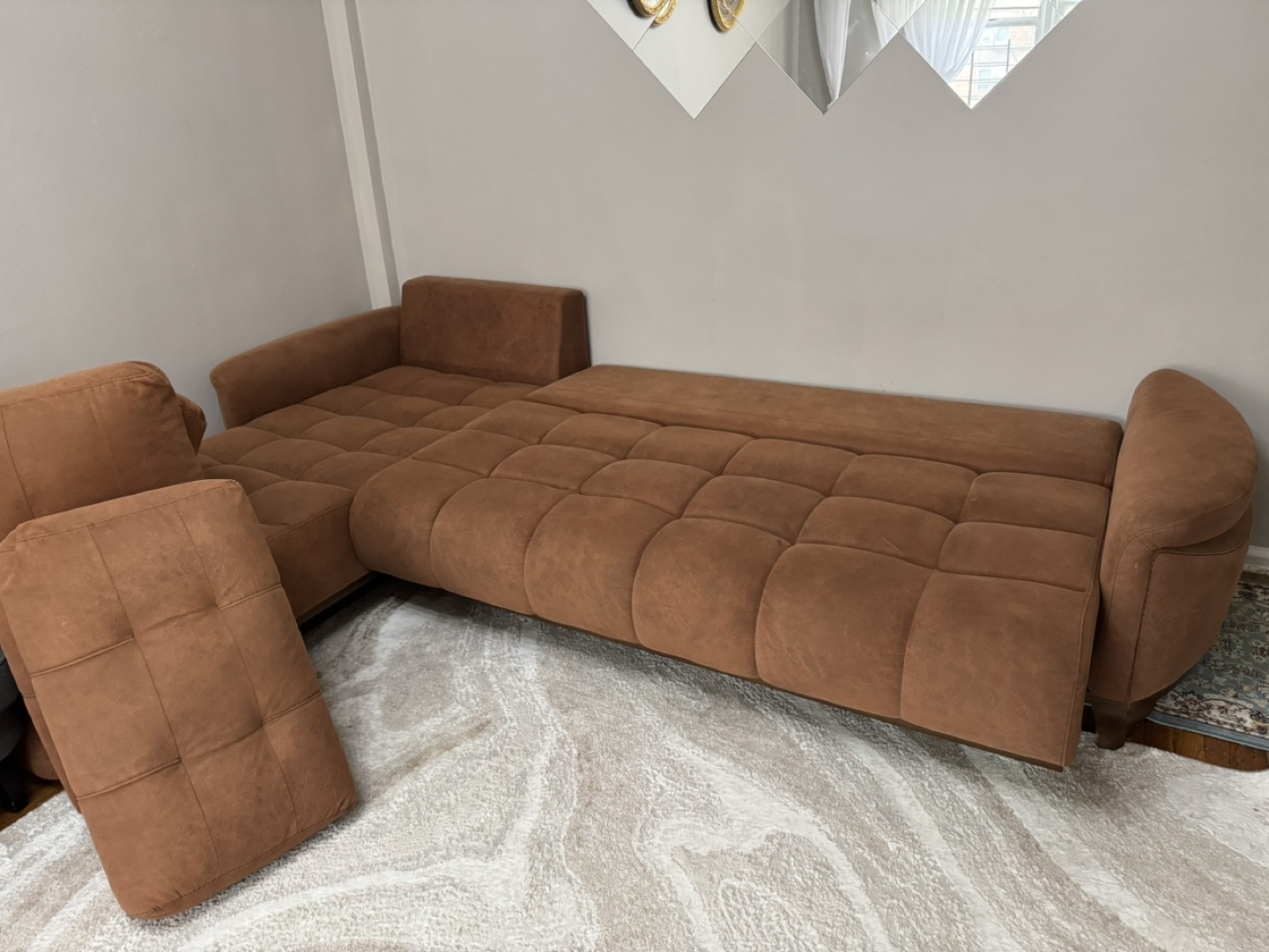 Sectional L shaped Sofa - expendable to Queen Bed - photo 3