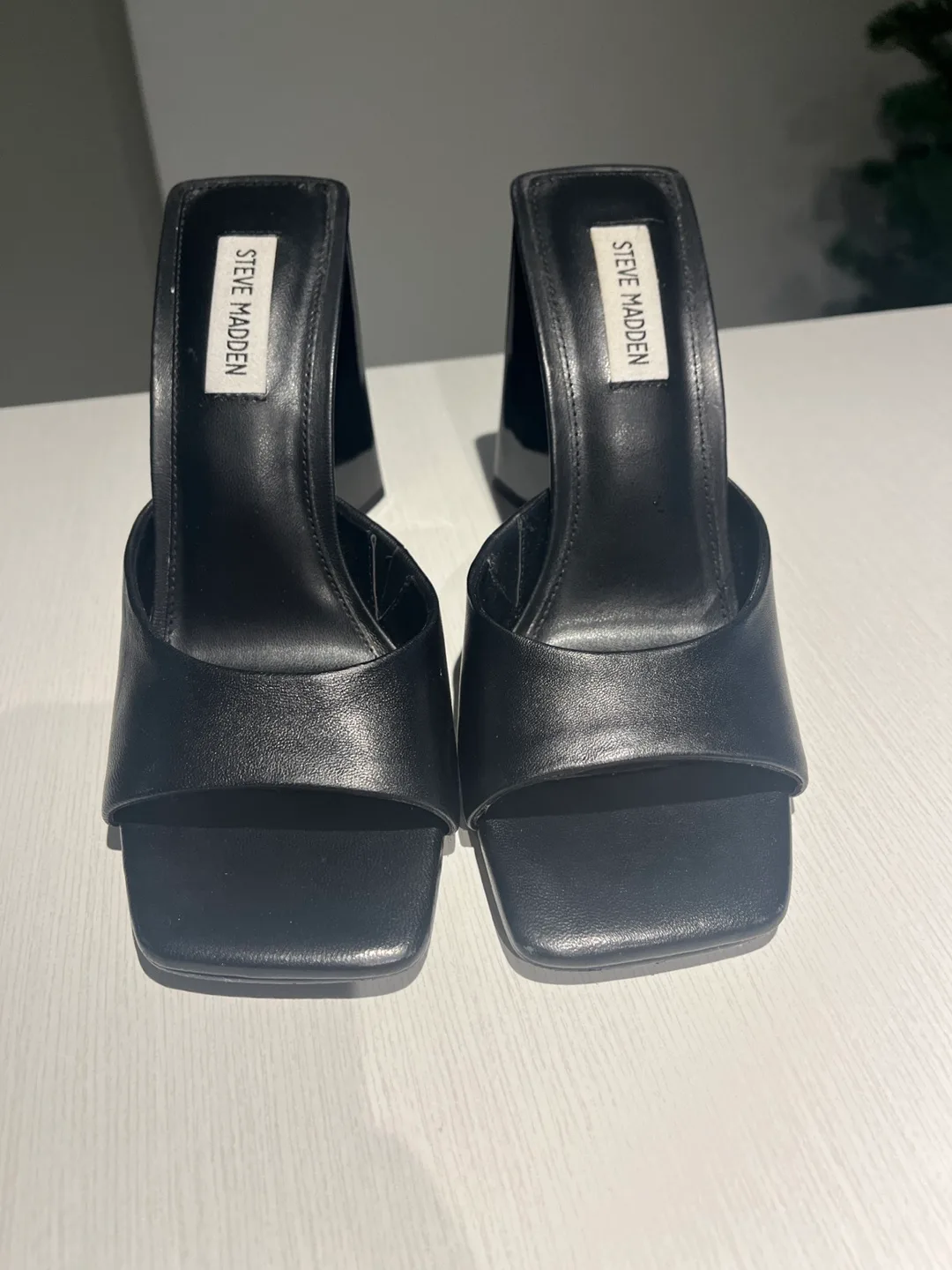 Steve Madden Black Heels image indicator(2)