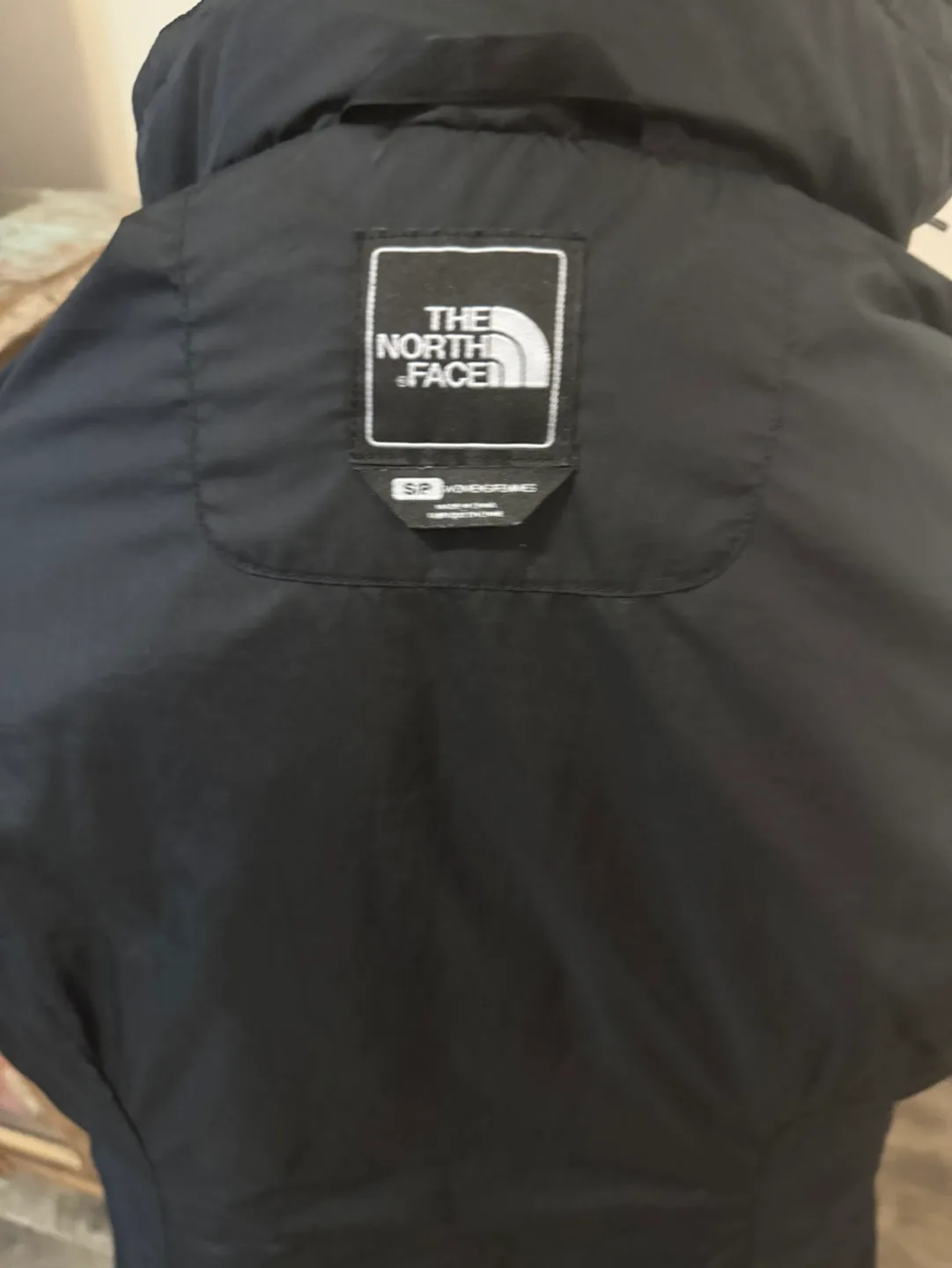 The North Face Women's Insulated Winter Jacket image indicator(6)