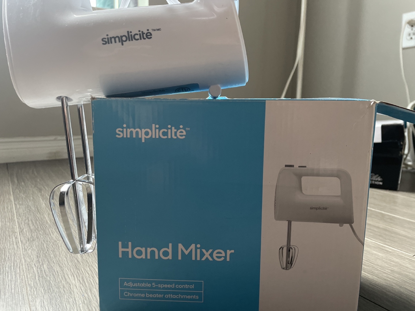 Simplicite Hand Mixer