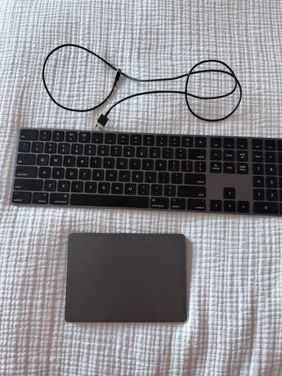 Apple Wireless Keyboard and Trackpad