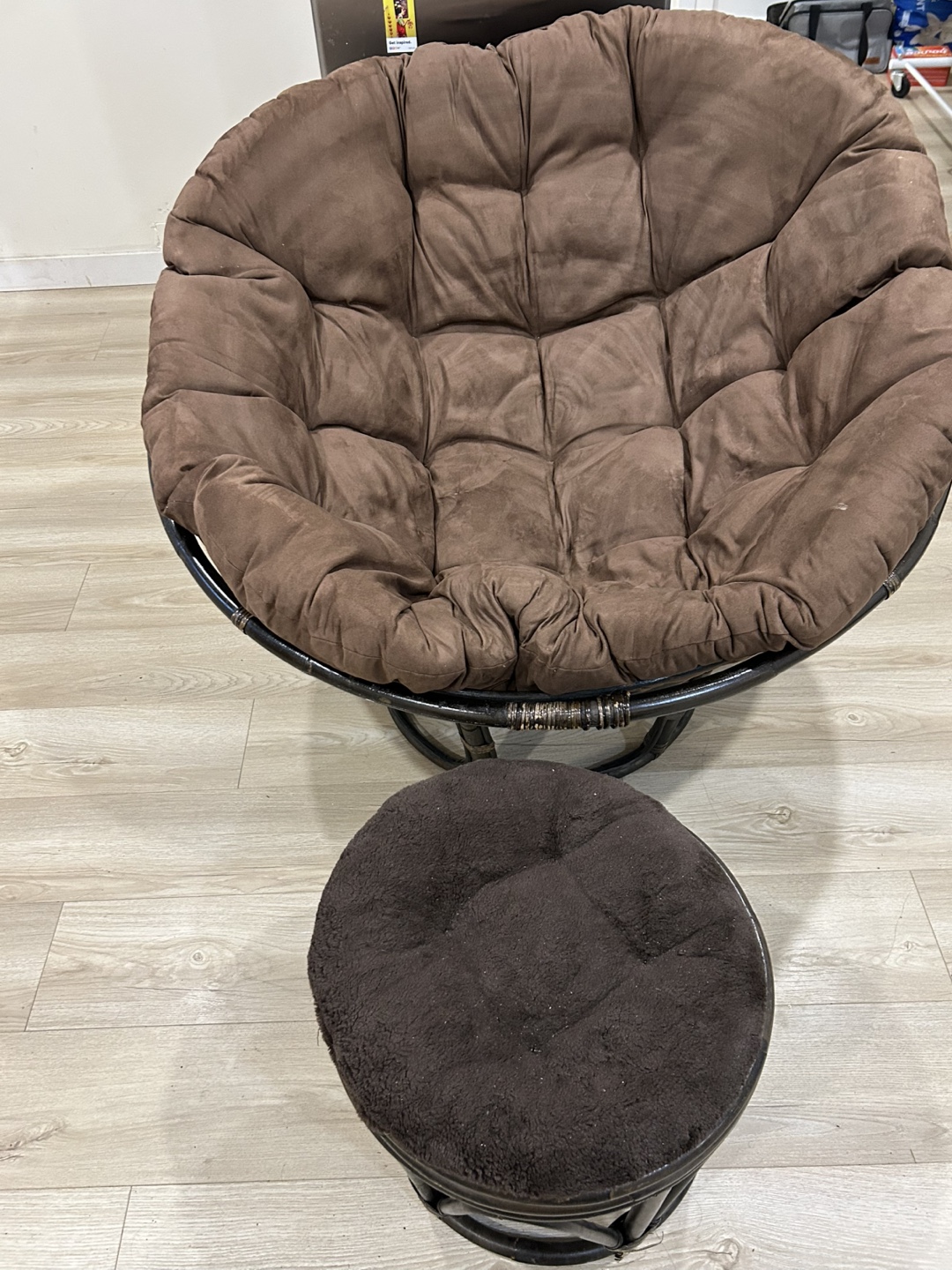 Brown Papasan Chair with Ottoman