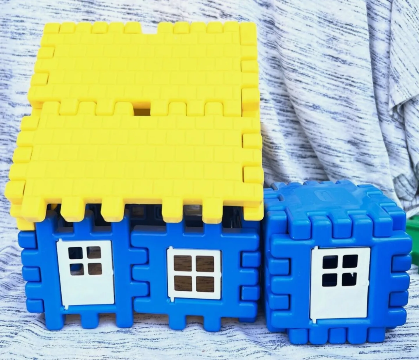 Vintage Wee Waffle Build-a-House set image indicator(4)