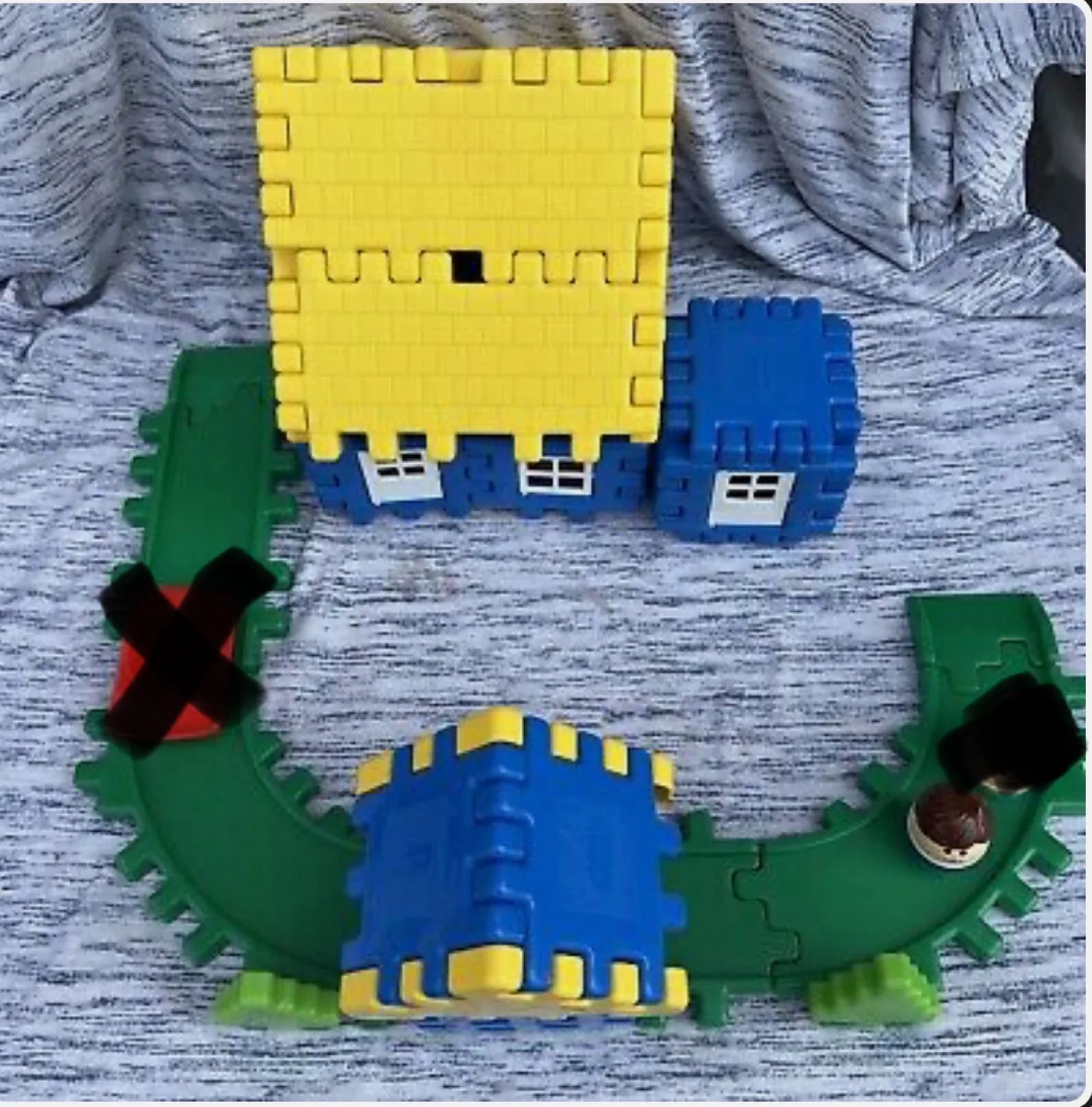 Vintage Wee Waffle Build-a-House set image indicator(3)