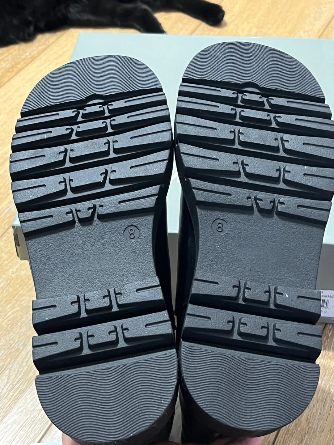 Aquatherm boots Chloe Mid Size 8 image indicator(4)