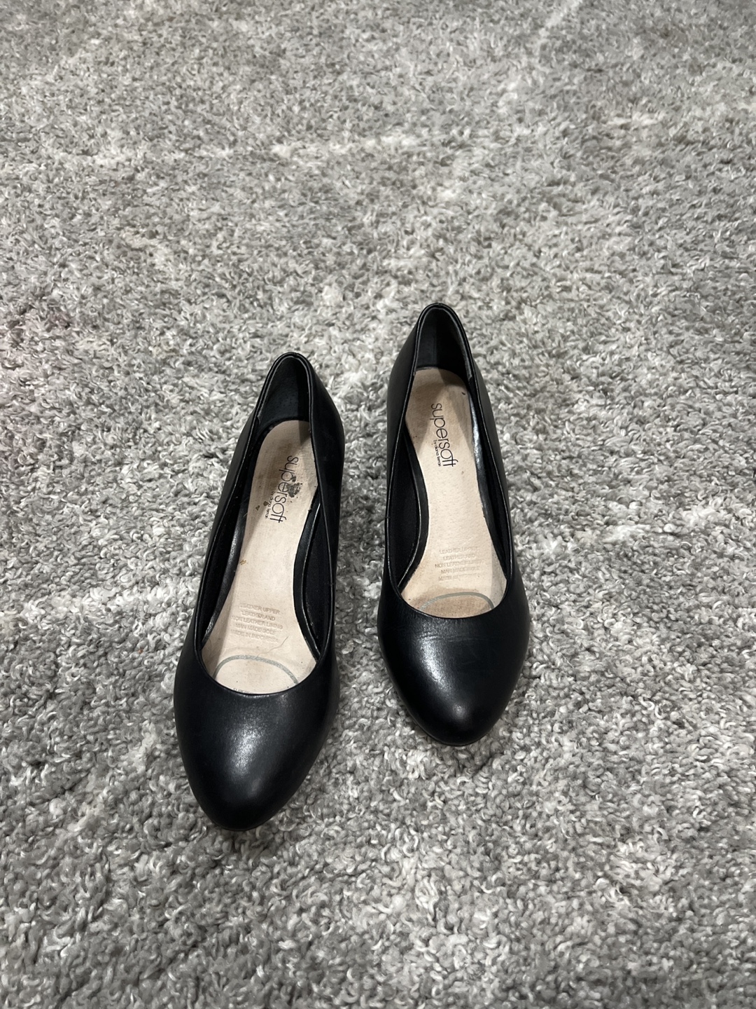 Black Leather Pumps