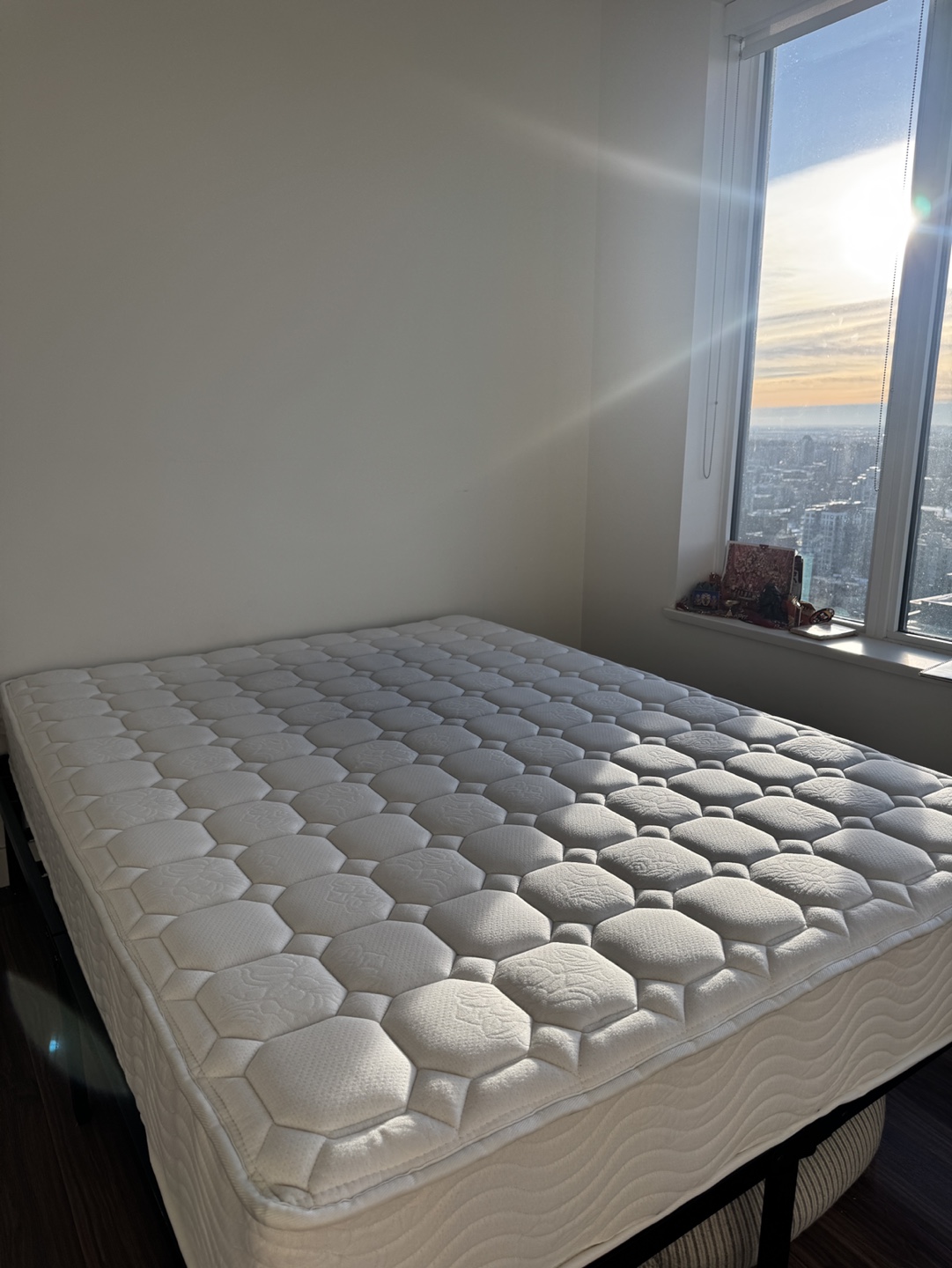 COMFY FULL SIZE MATTRESSES FOR SALE !! comfort! - photo 2