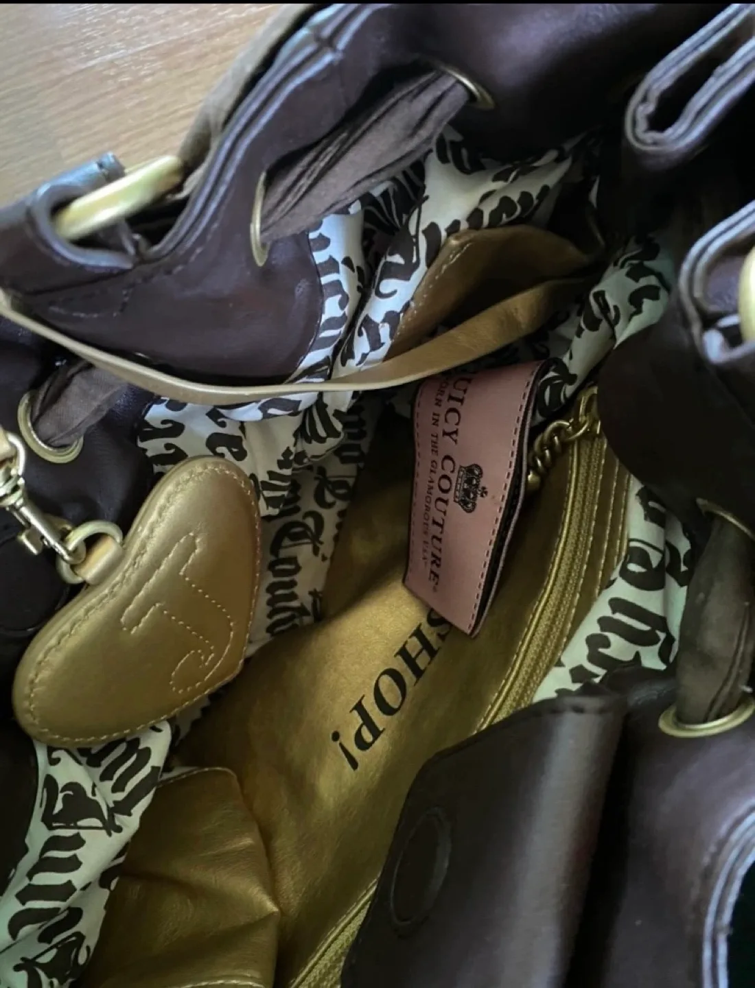 Juicy Couture Pink Velour Bag **Y2K image indicator(9)