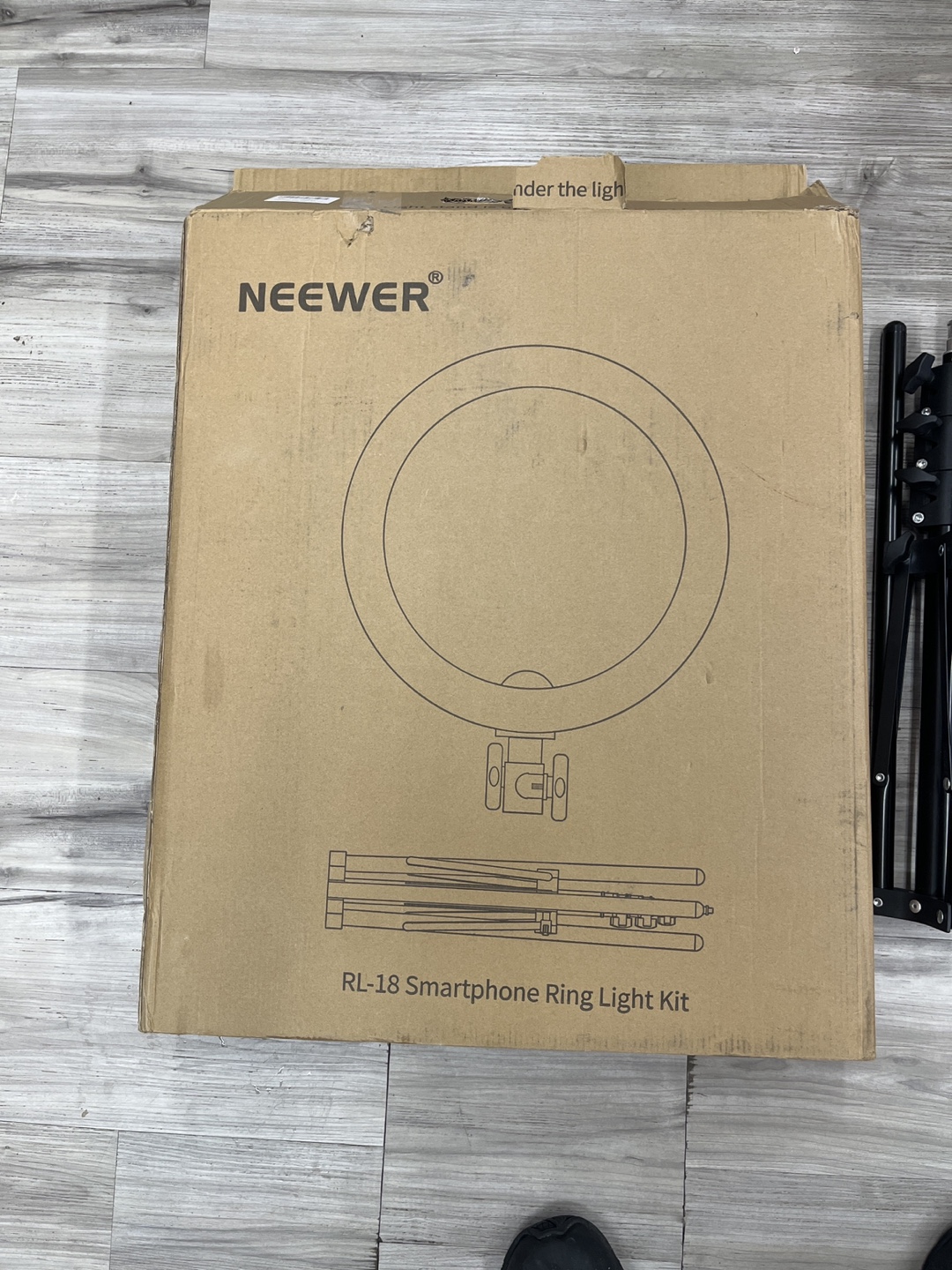 Neewer RL-18 Smartphone Ring Light Kit - photo 4