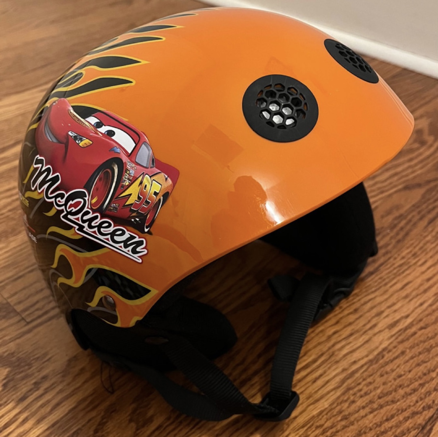 Kids' Lightning McQueen Ski Helmet - photo 2