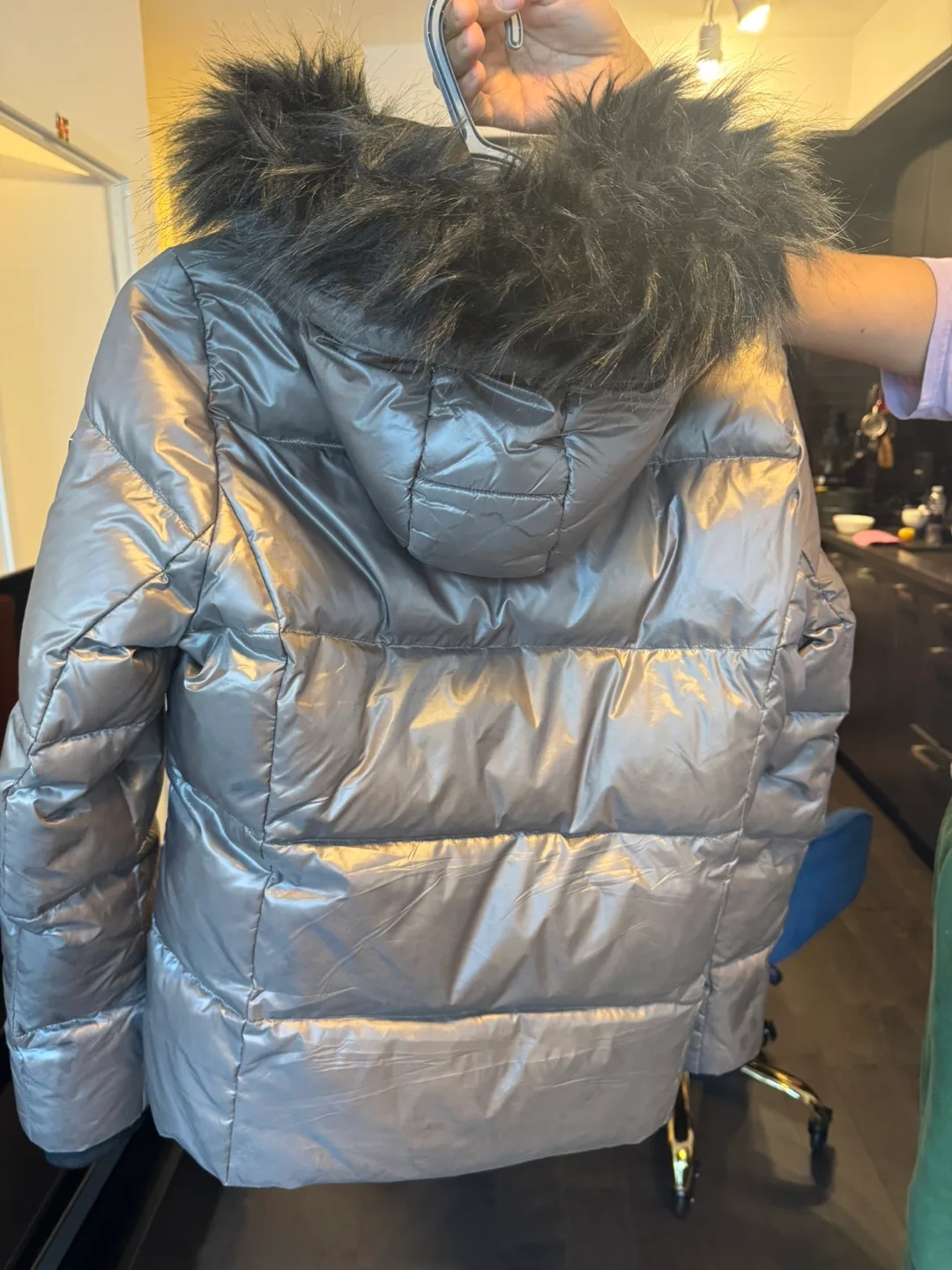 Guess Puffer Jacket image indicator(3)