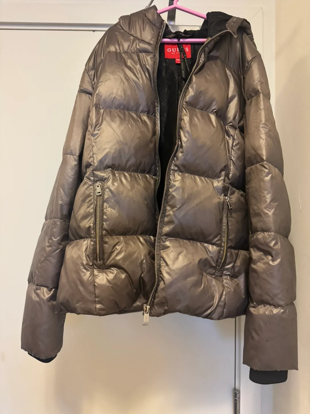 Guess Puffer Jacket image indicator(5)