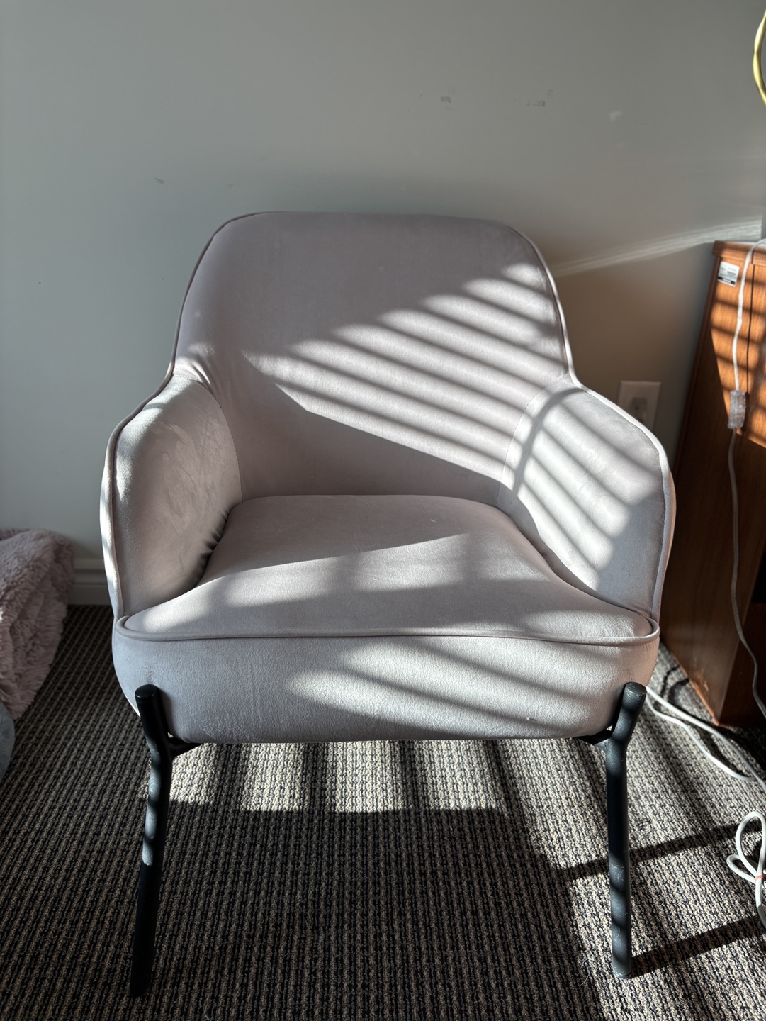 Velvet Accent Chair - photo 2