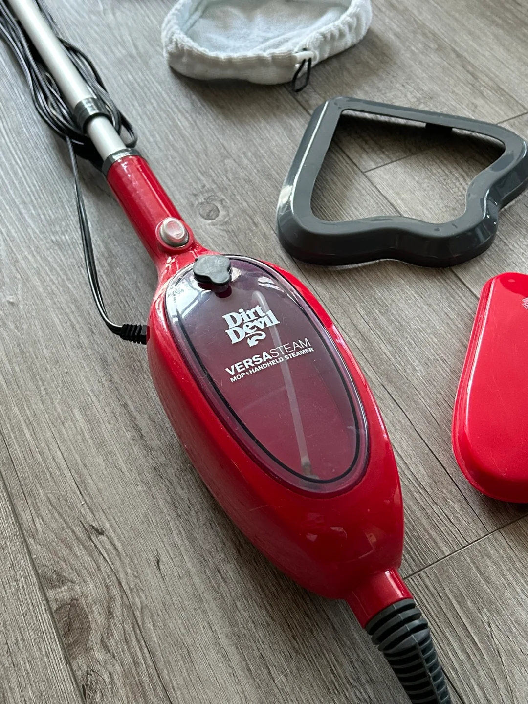 Dirt Devil Versa Steam Mop image indicator(2)