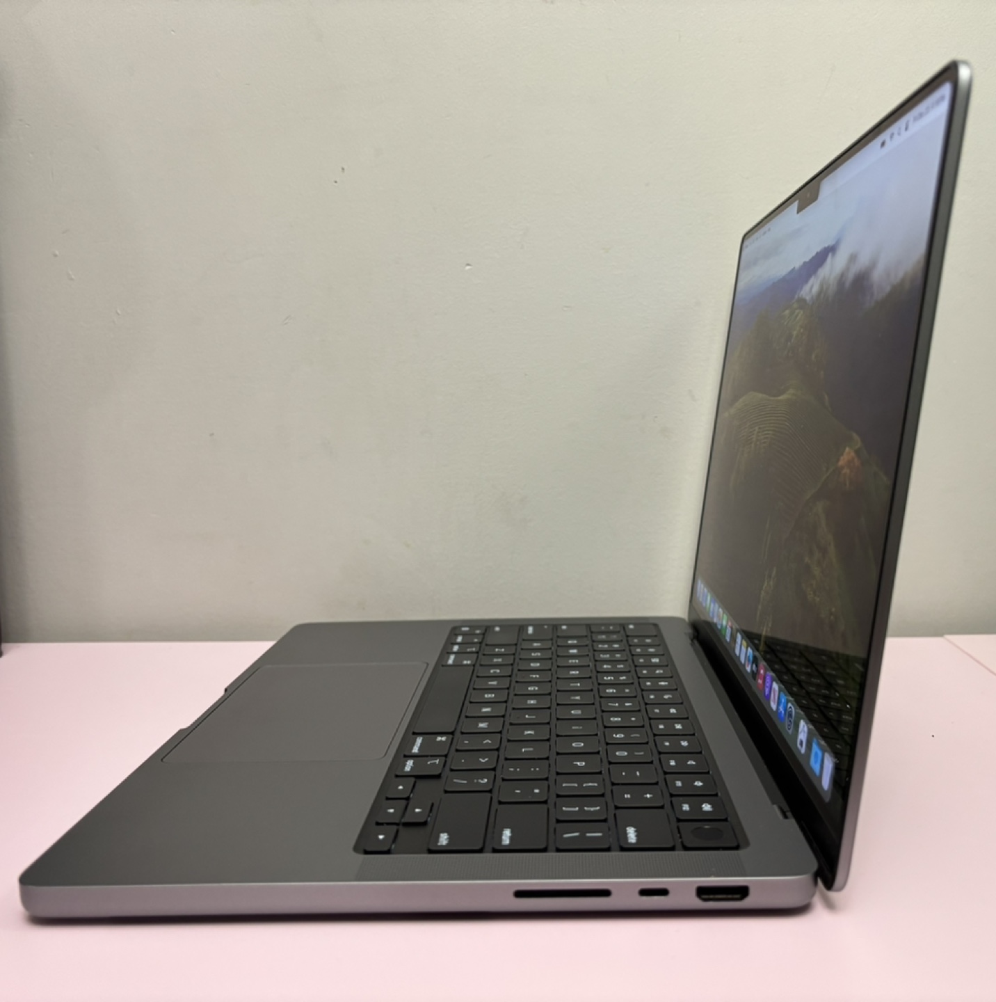 MacBook Pro 14-inch, 2021 - photo 4