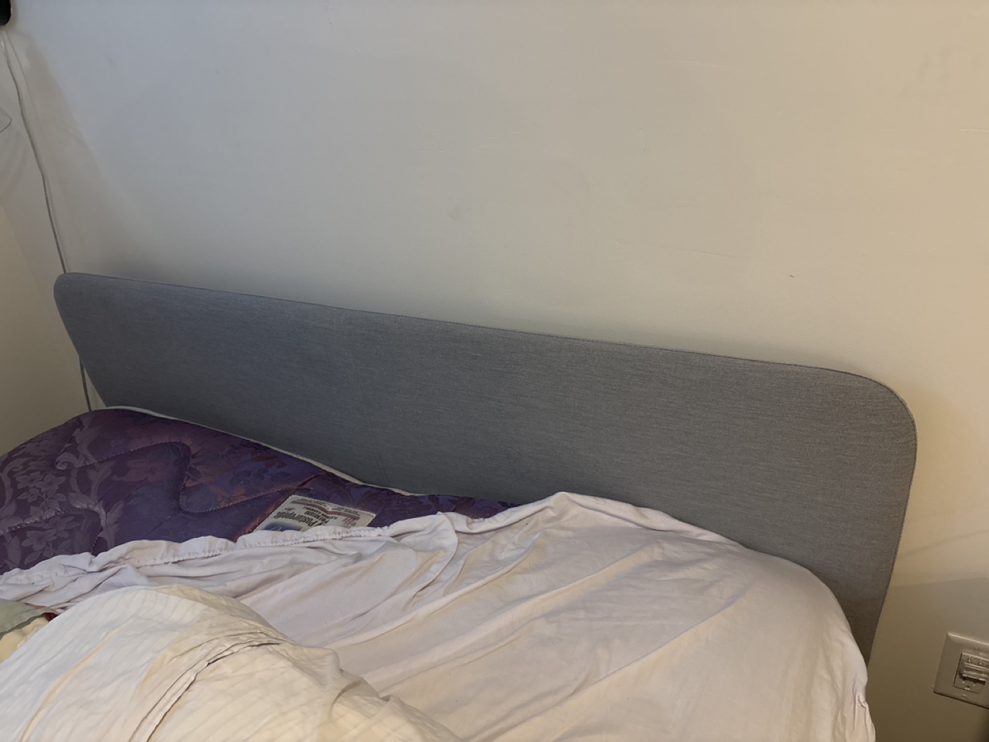 Queen Size frame with Headboard and Matress - photo 2
