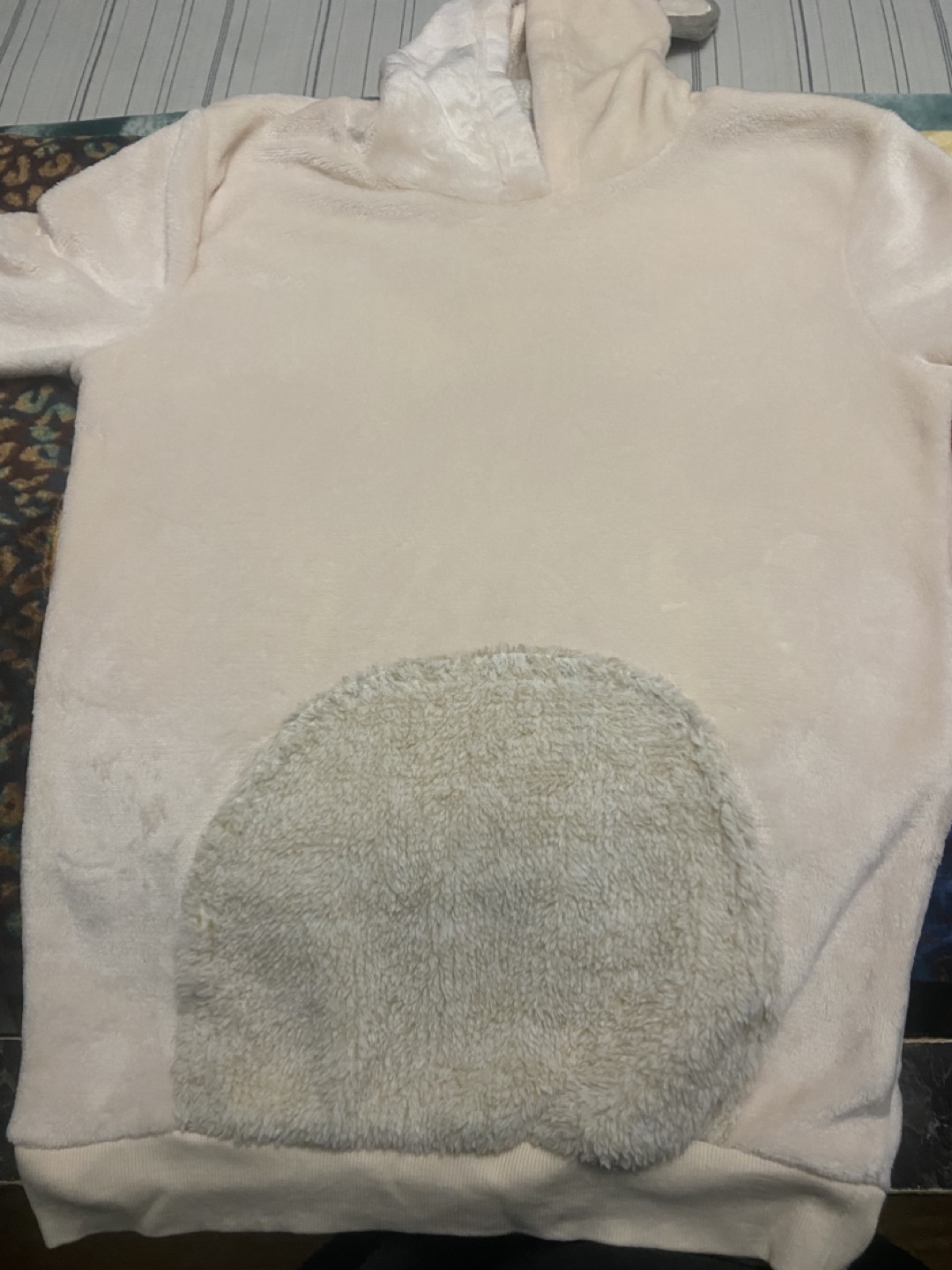 Women hoodie size M soft and fluffy - photo 2